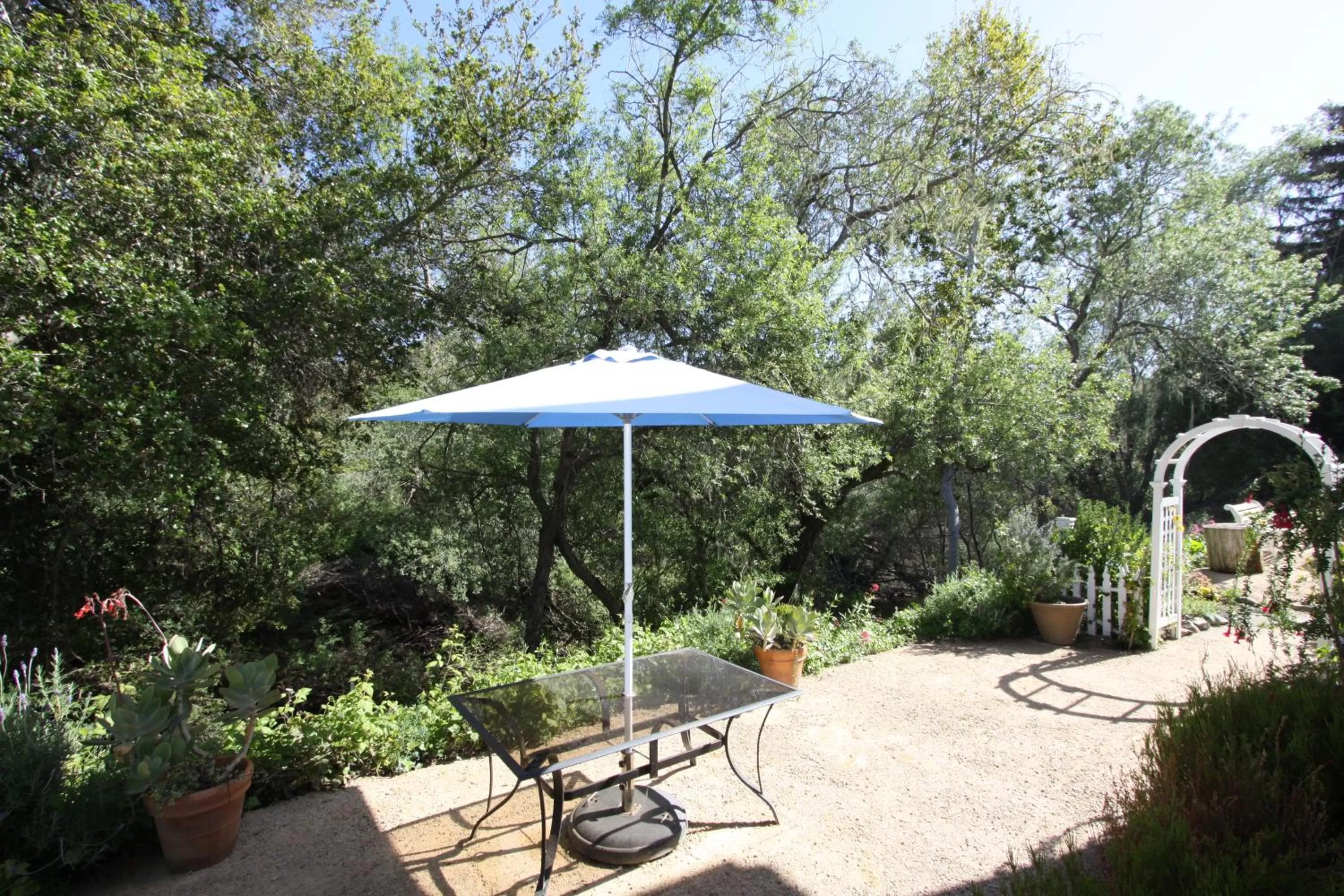 Olallieberry Inn Bed and Breakfast