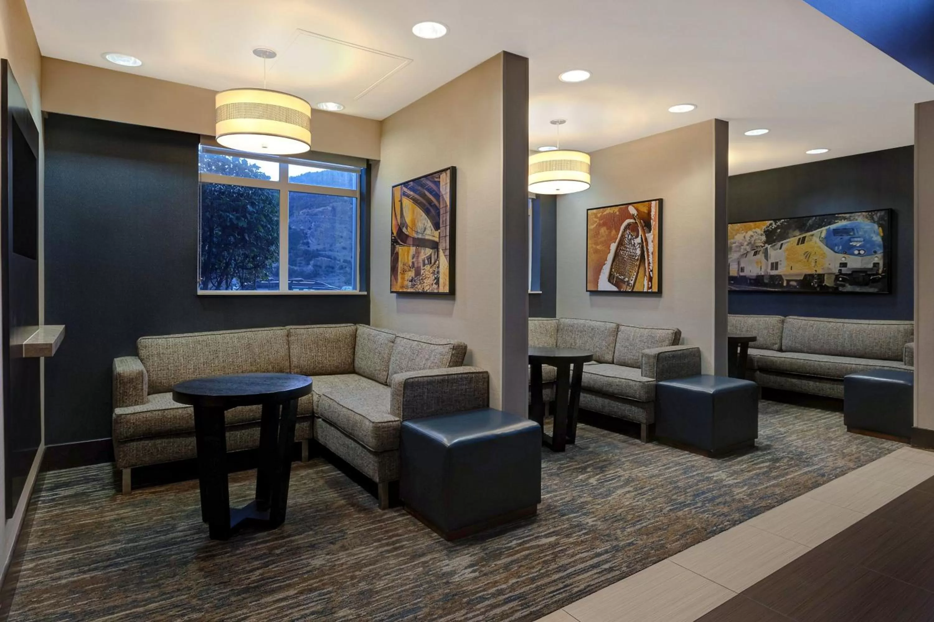 Lobby or reception in Residence Inn Glenwood Springs