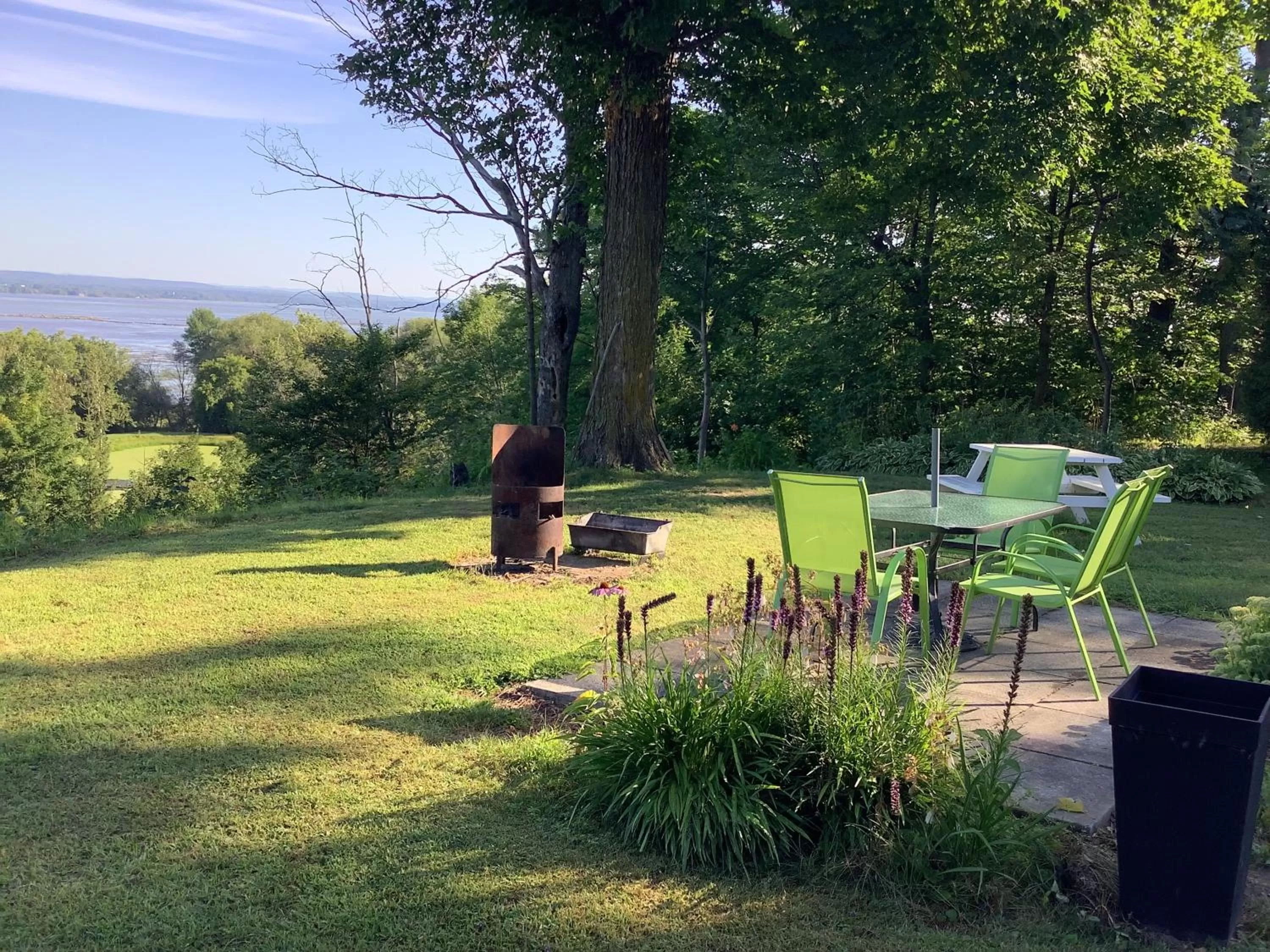 Garden in Les saisons du fleuve