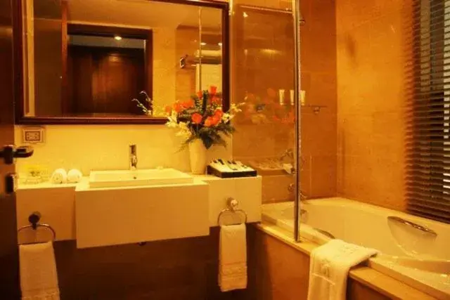 Bathroom in Vissai Saigon Hotel