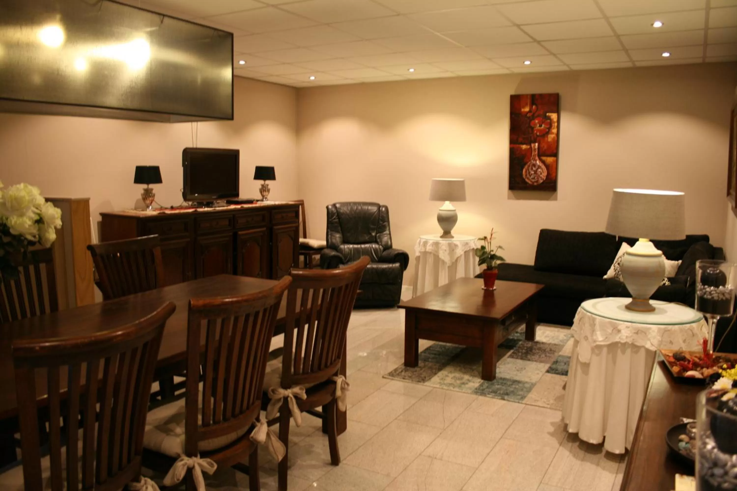 Lounge or bar in B&B De Tobbedanser Harlingen