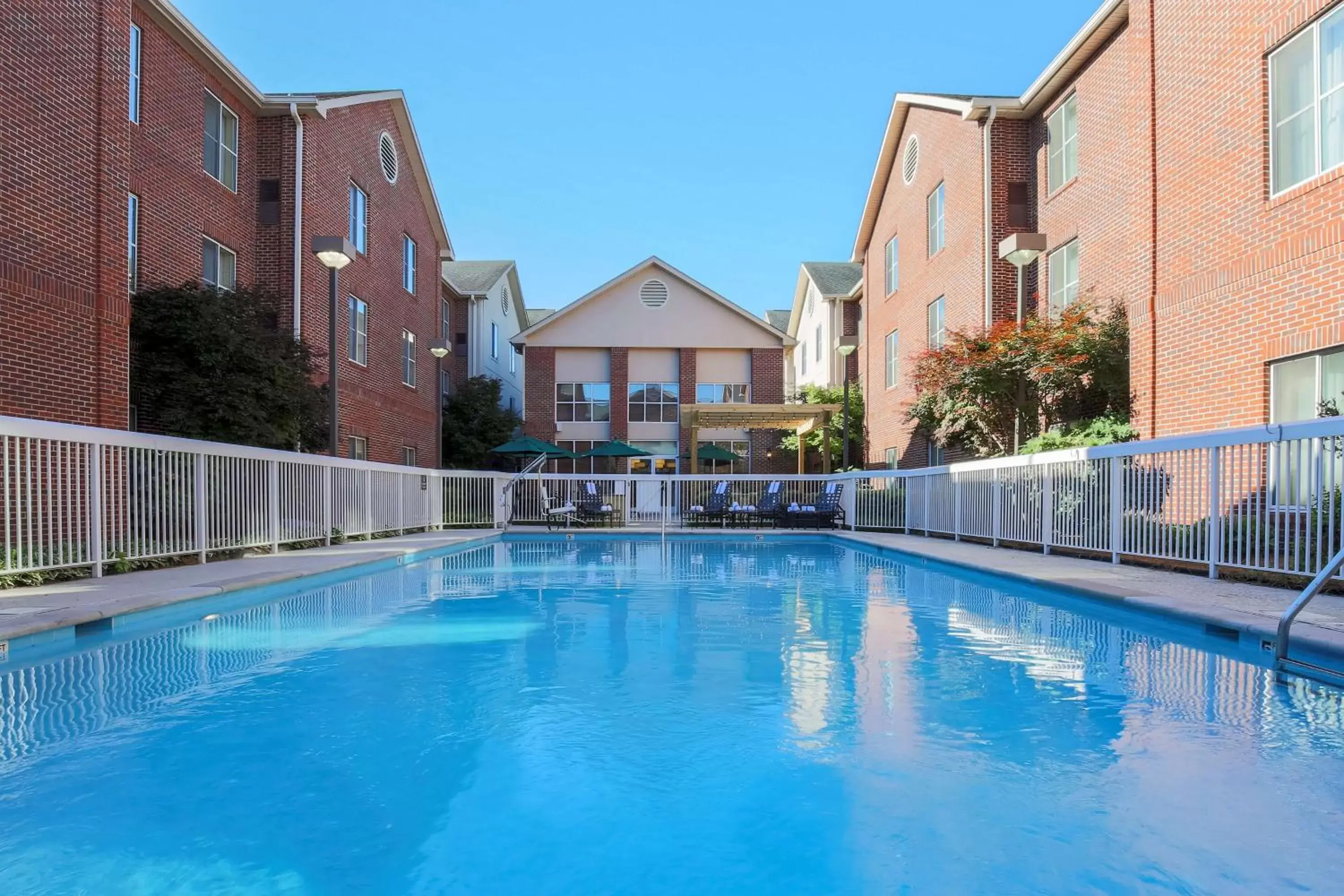 Pool view, Property Building in Homewood Suites Nashville Airport