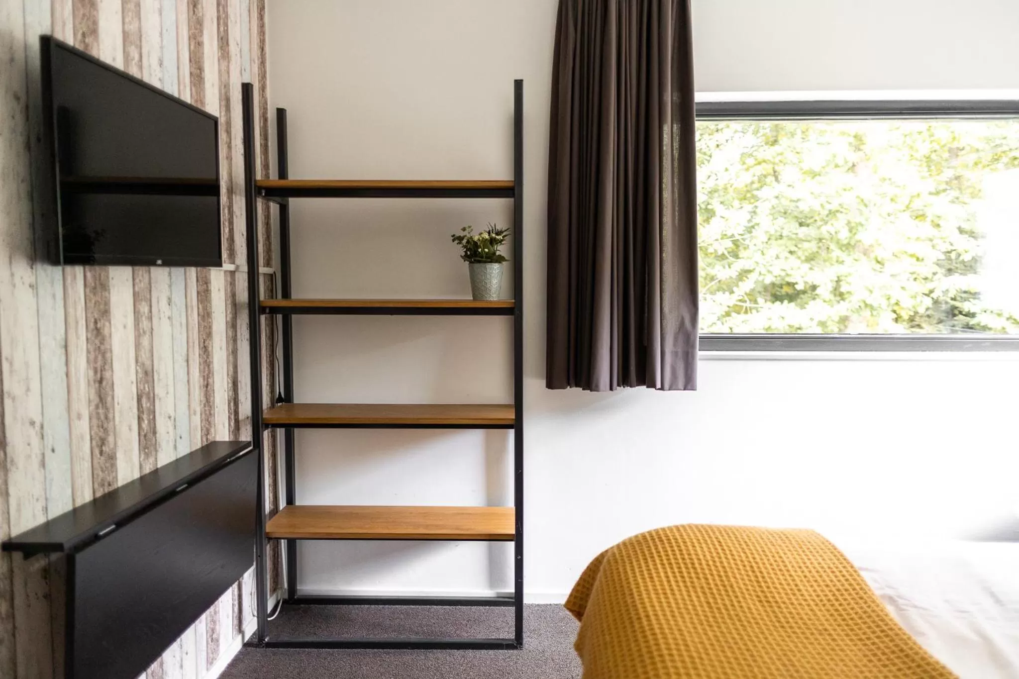 Bedroom, Bed in Avellano