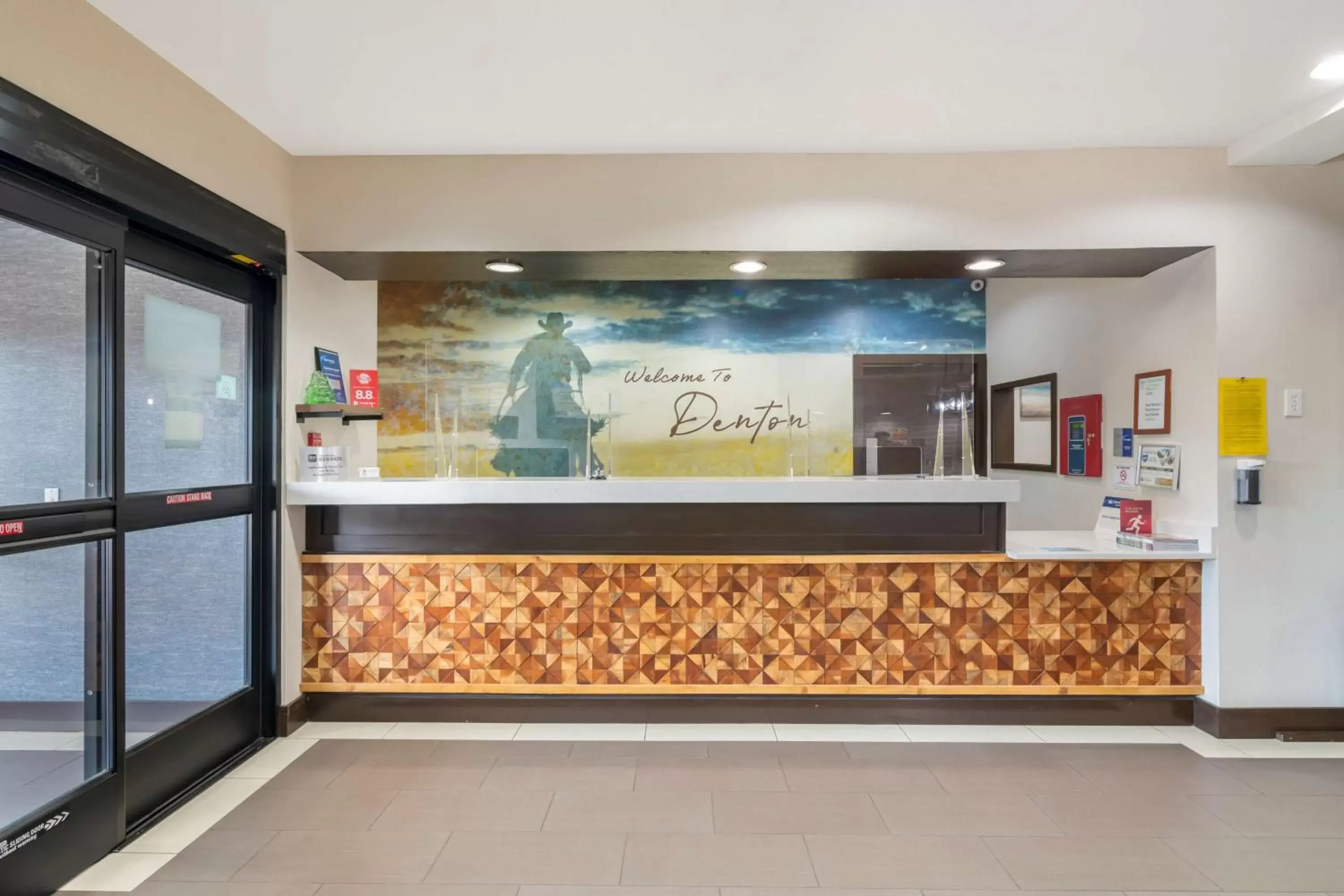 Lobby or reception in Best Western Plus Denton Inn & Suites Lobby or reception in Best Western Plus Denton Inn & Suites