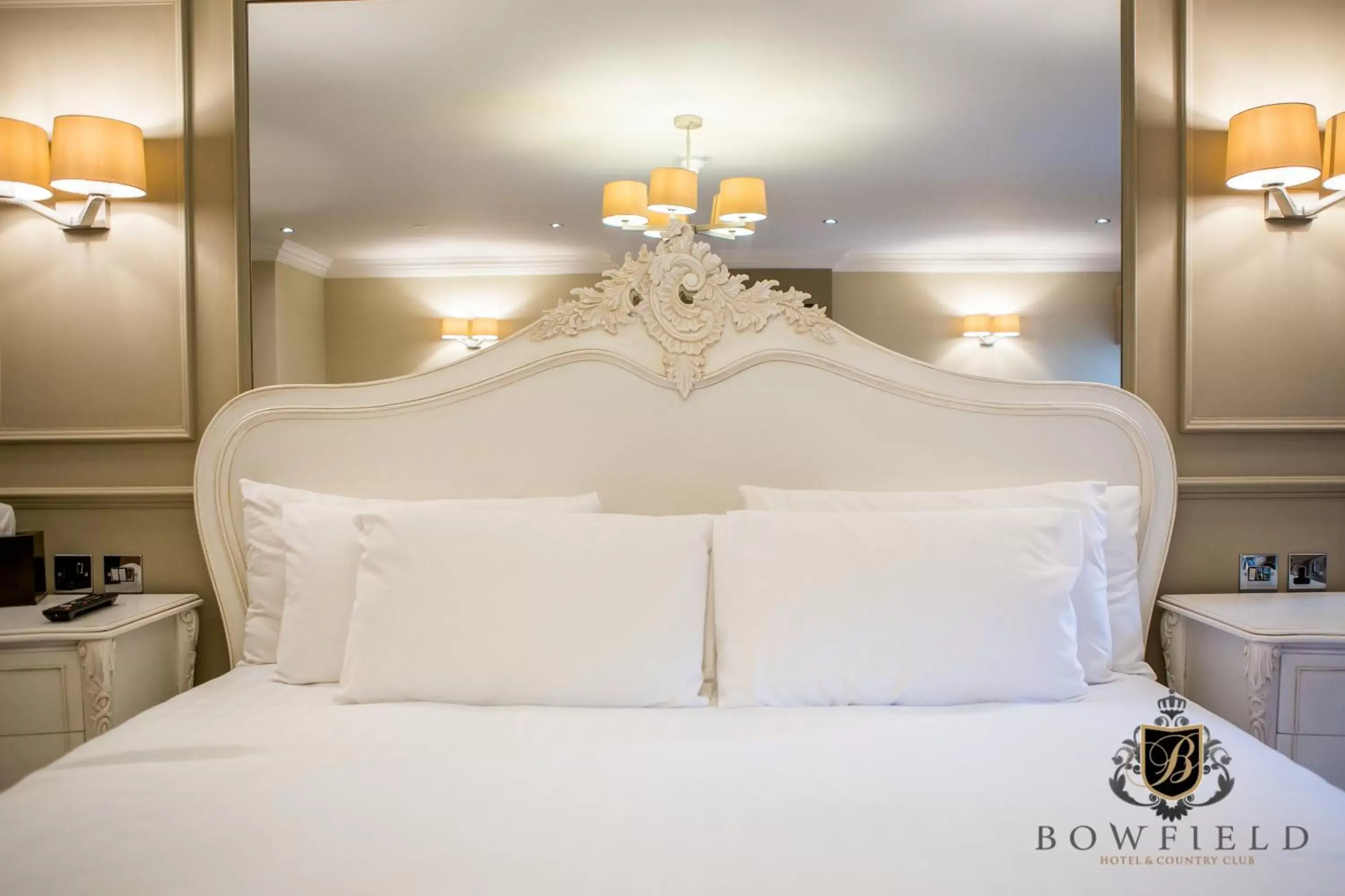 Bed, Room Photo in Bowfield Hotel and Spa