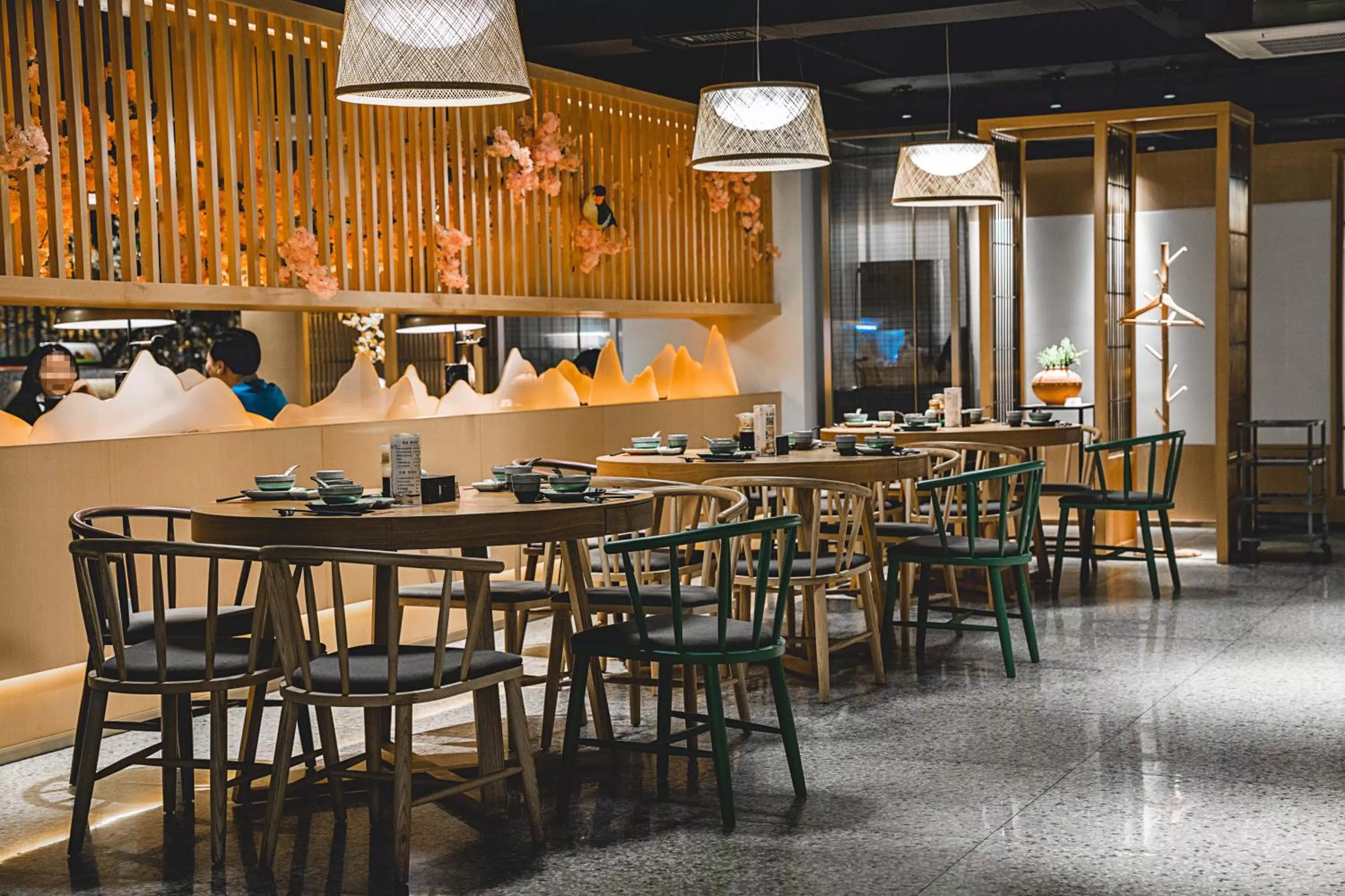 Restaurant/places to eat in Crowne Plaza Foshan by IHG