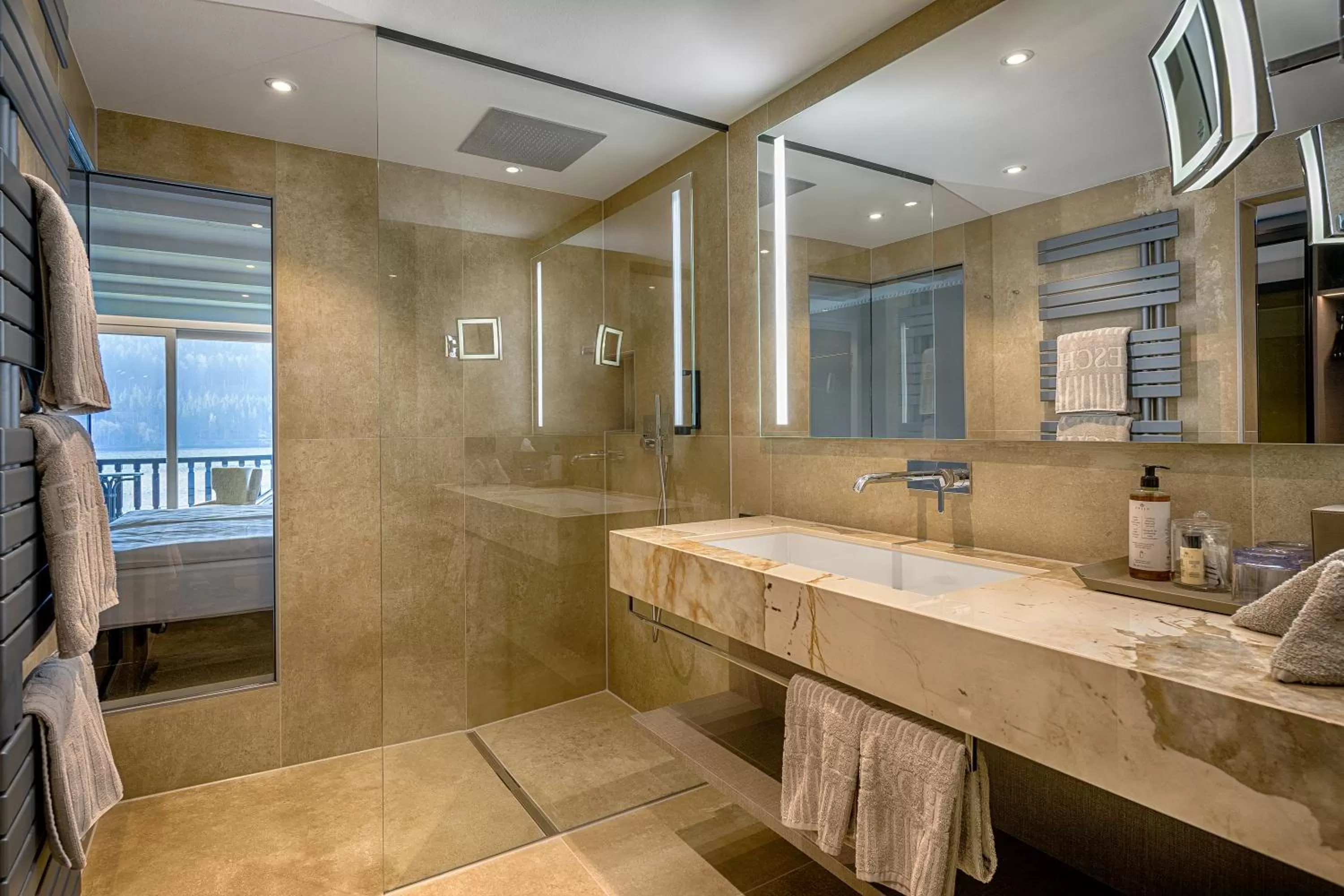 Bathroom in Treschers Schwarzwald Hotel