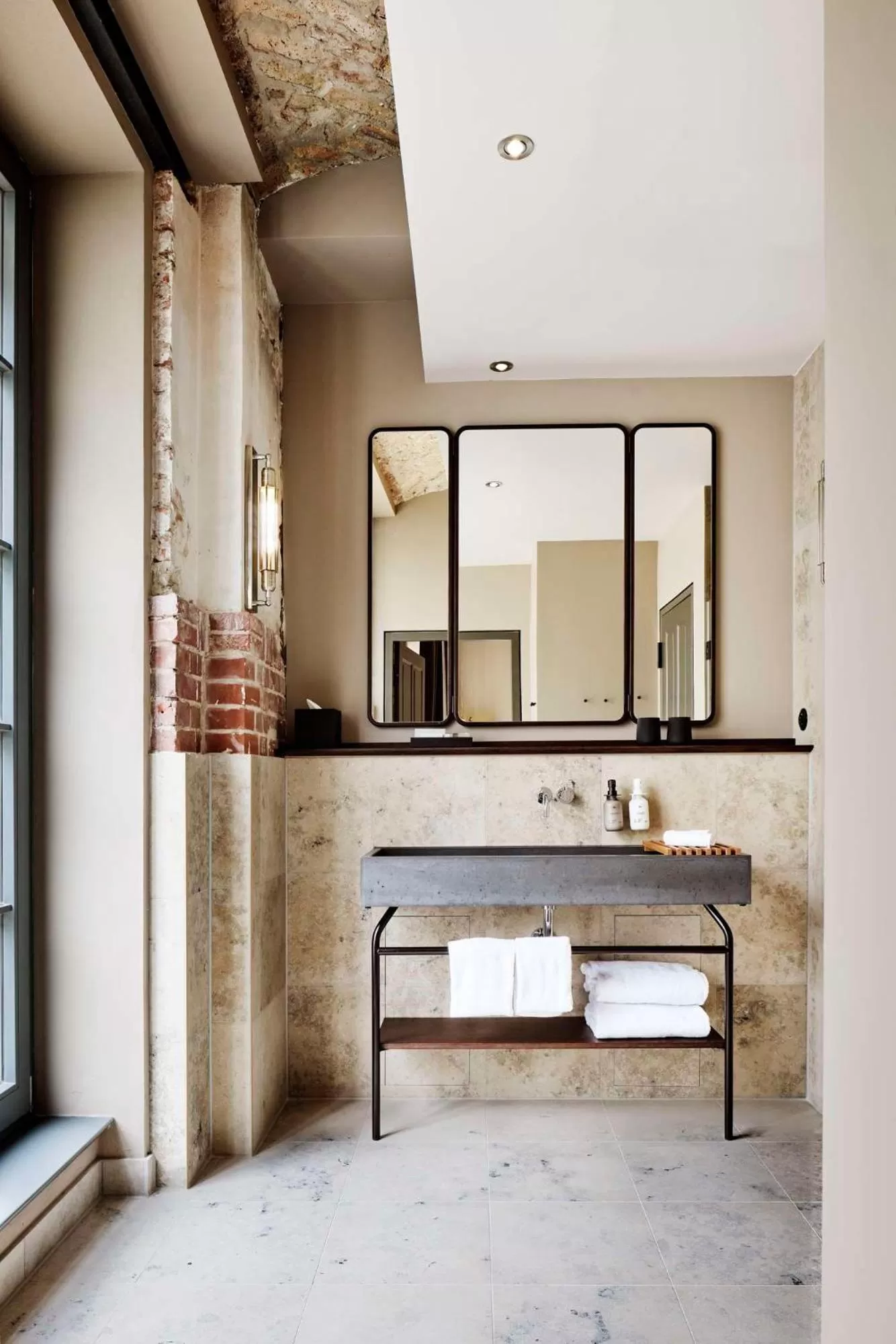 Bathroom in Telegraphenamt