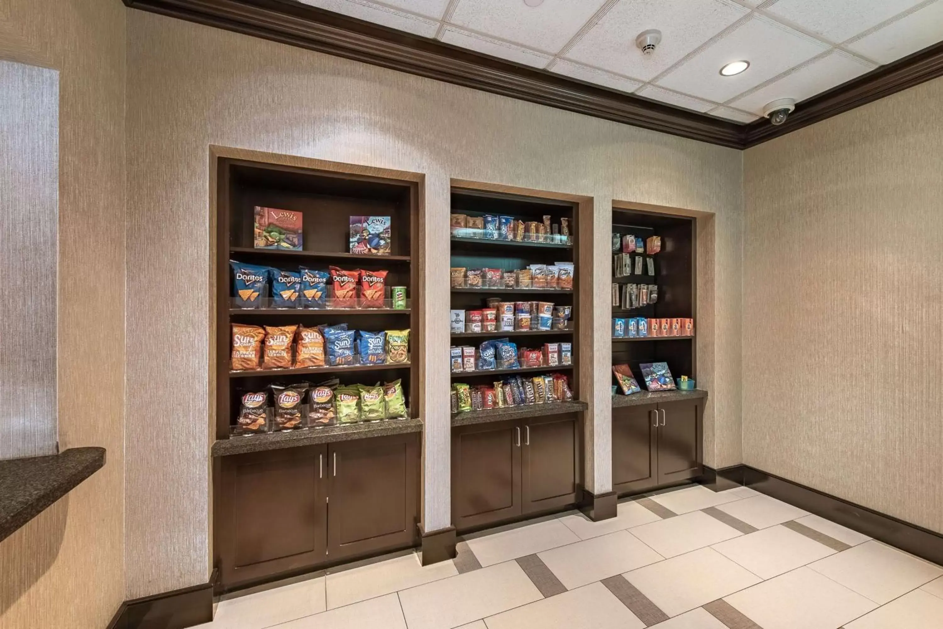 Restaurant/places to eat in Homewood Suites by Hilton Oxnard/Camarillo Restaurant/places to eat in Homewood Suites by Hilton Oxnard/Camarillo