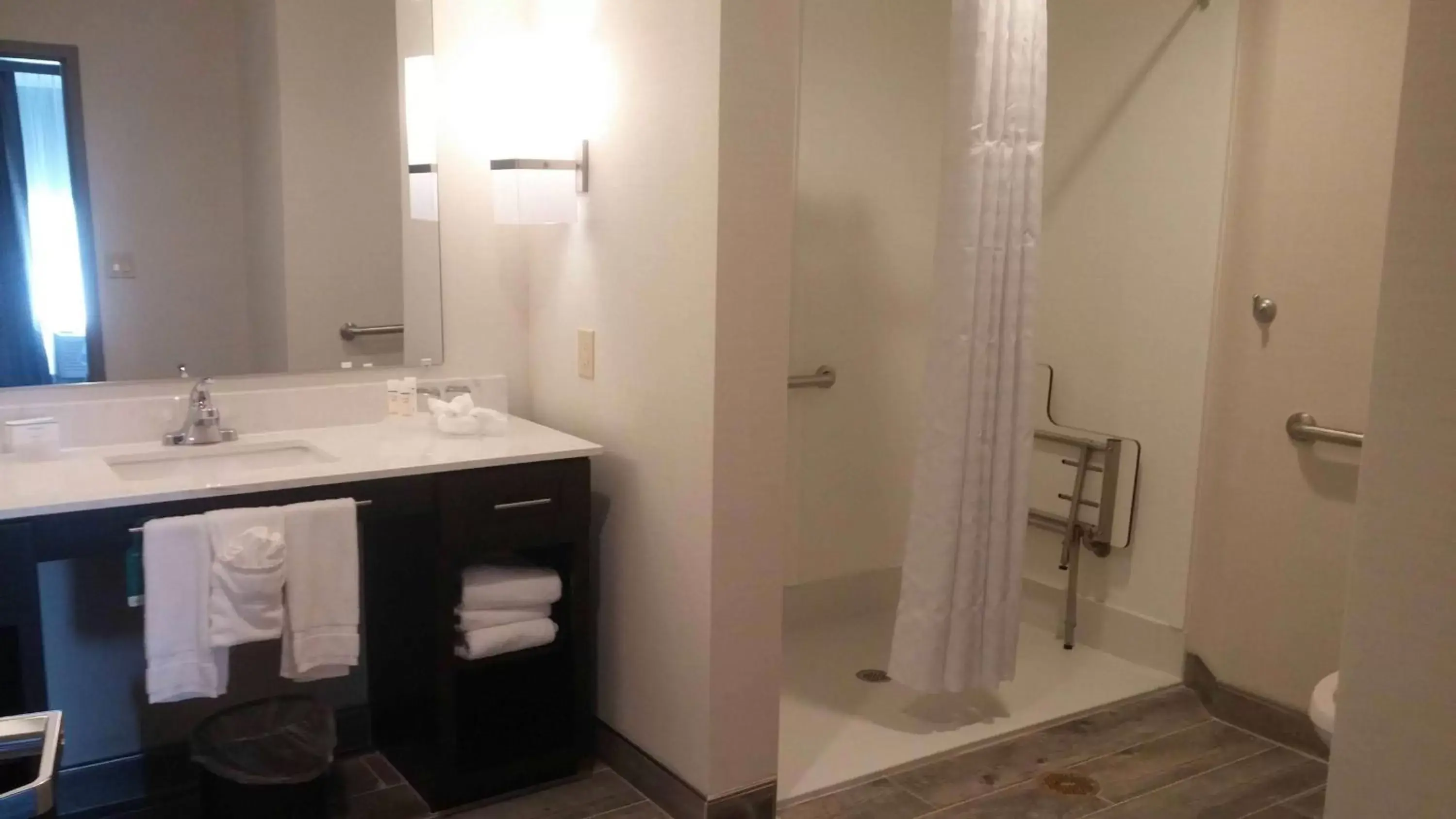 Bathroom in Homewood Suites by Hilton Philadelphia Plymouth Meeting