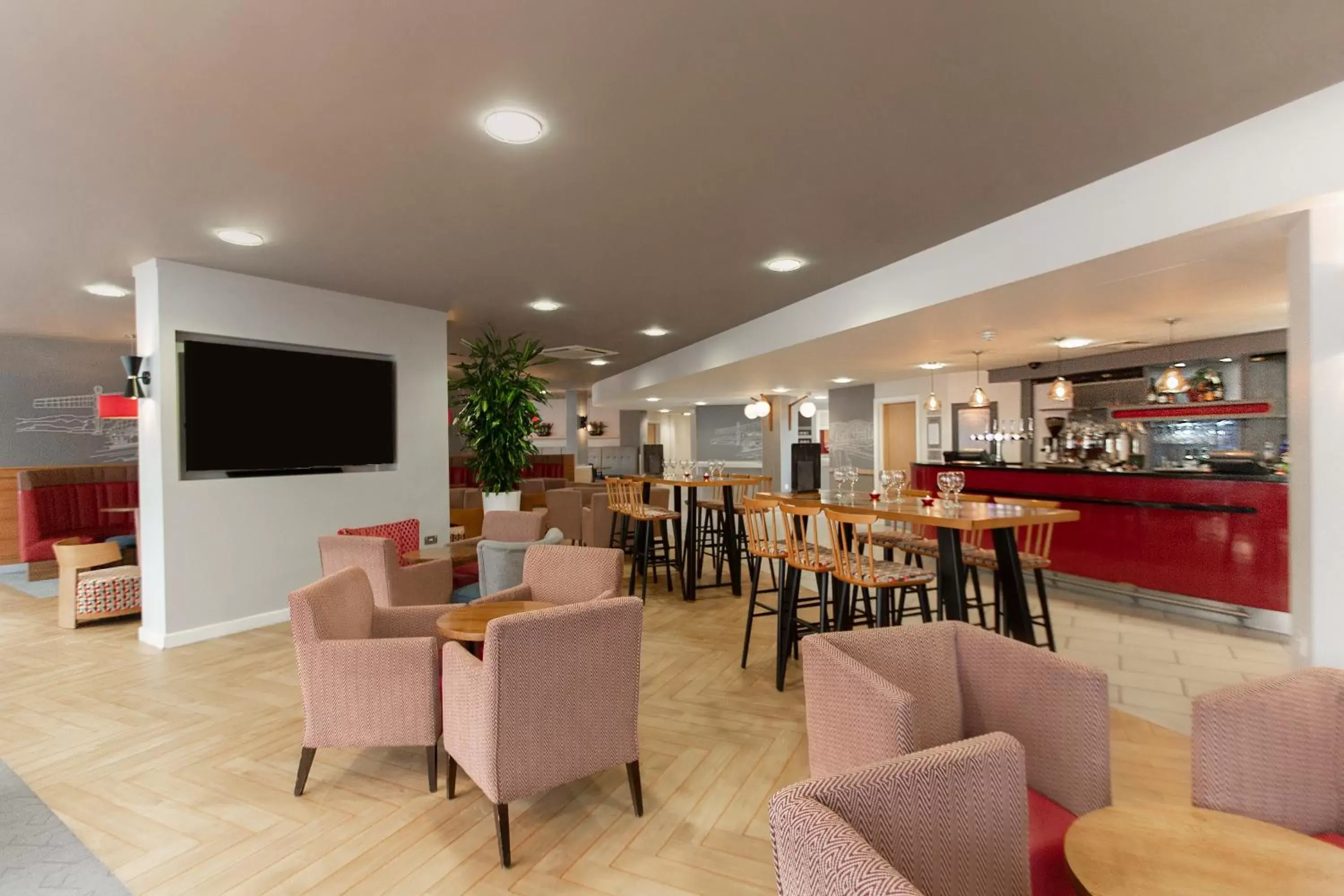 Restaurant/places to eat, Lounge/Bar in Ramada Encore Newcastle-Gateshead