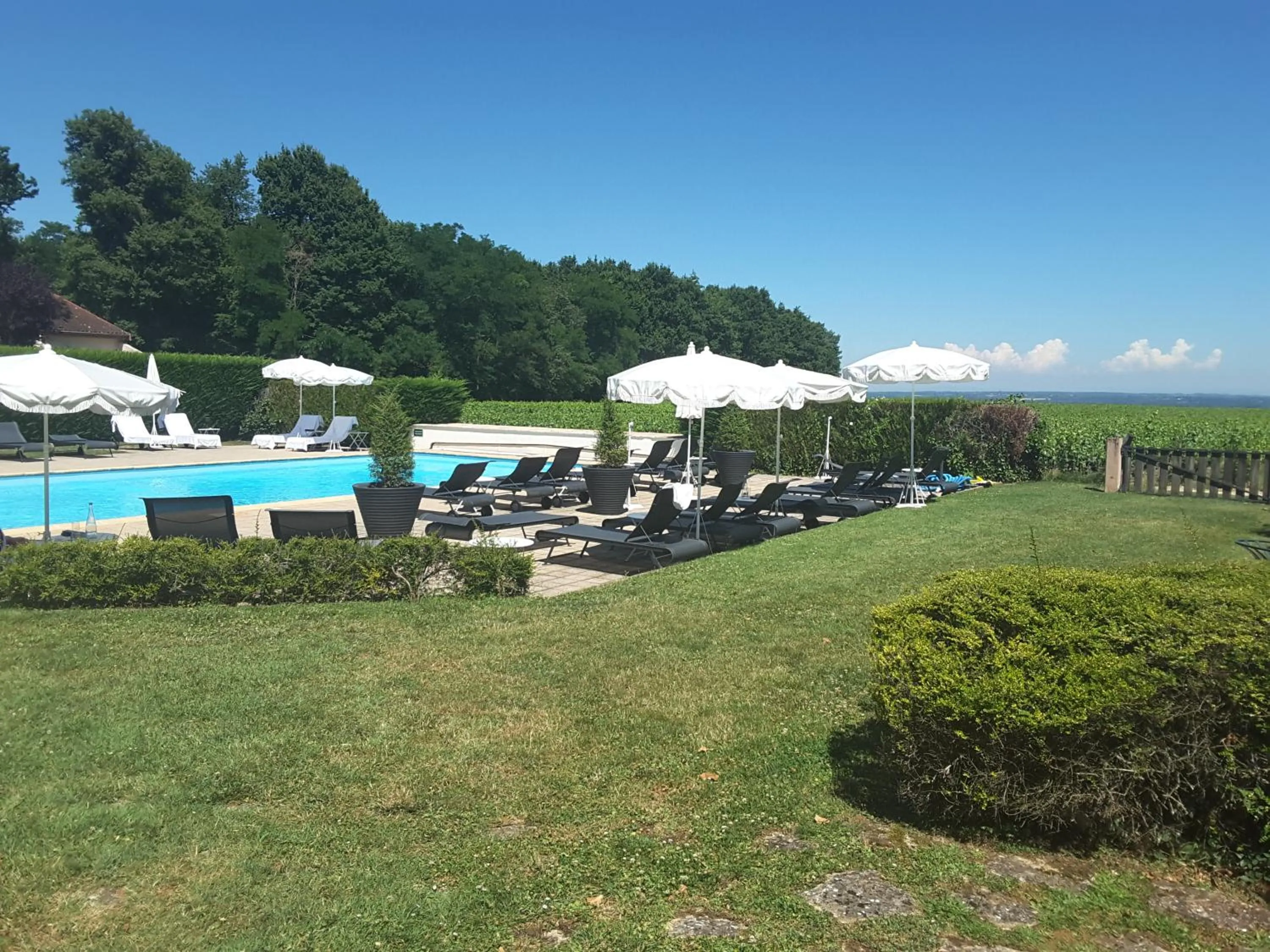 Spring in Château de Pizay