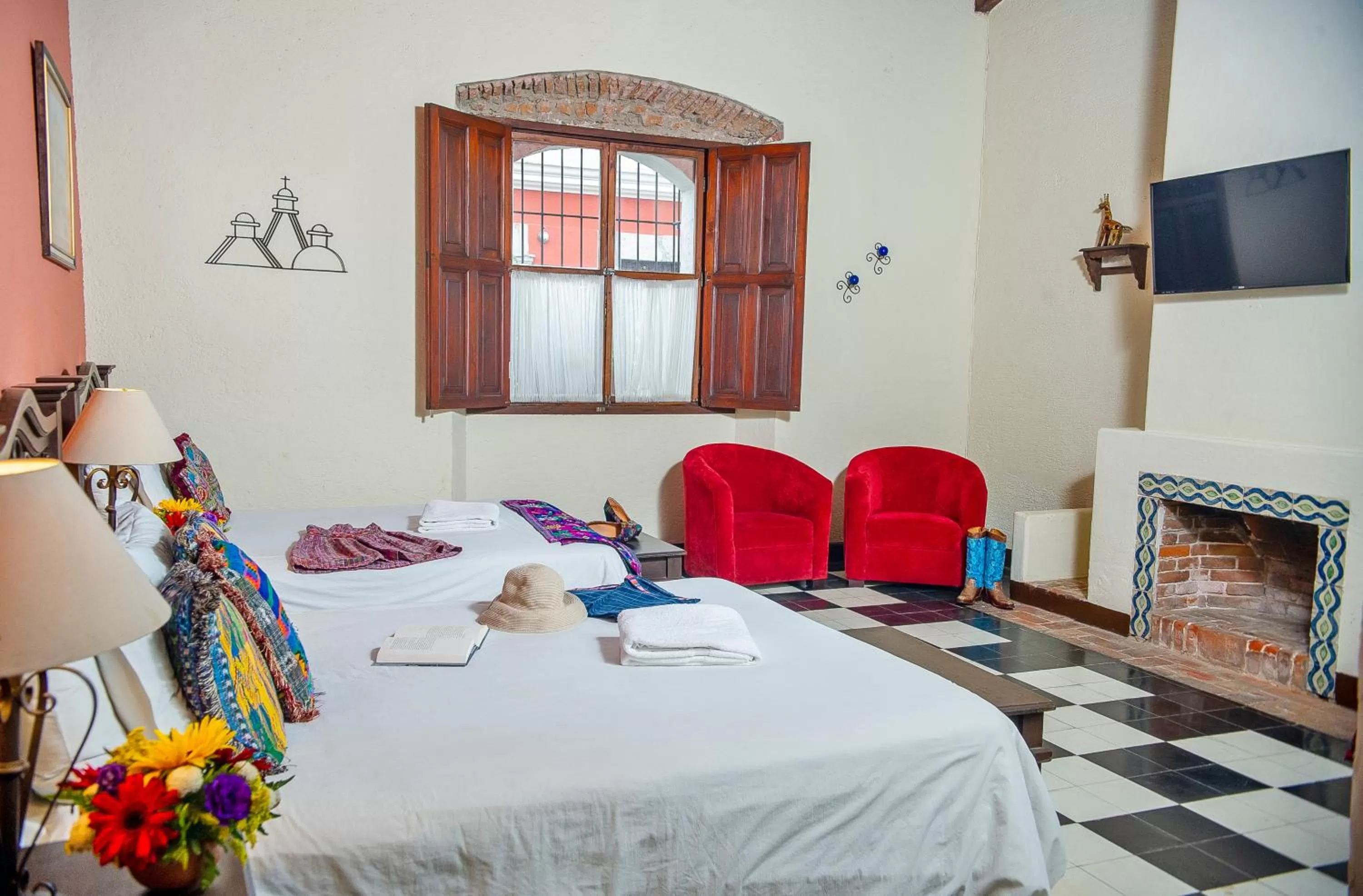 Photo of the whole room, Bed in Hotel Casa del Parque by AHS