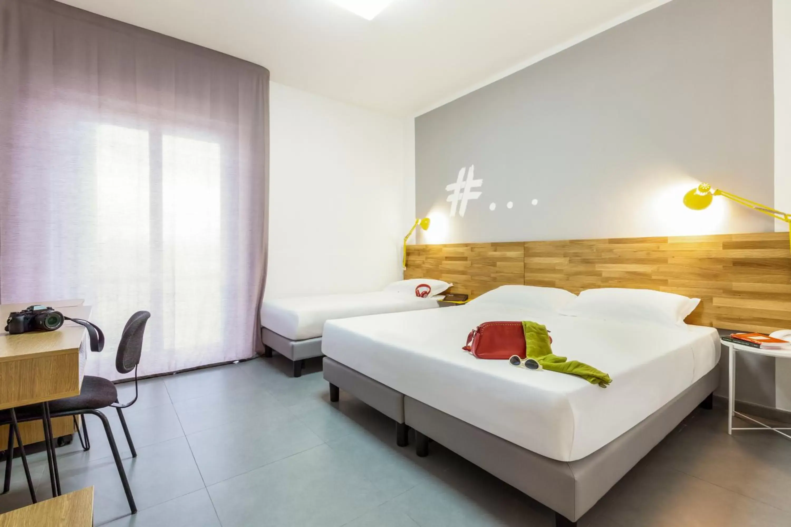 Bed in Ibis Styles Brindisi