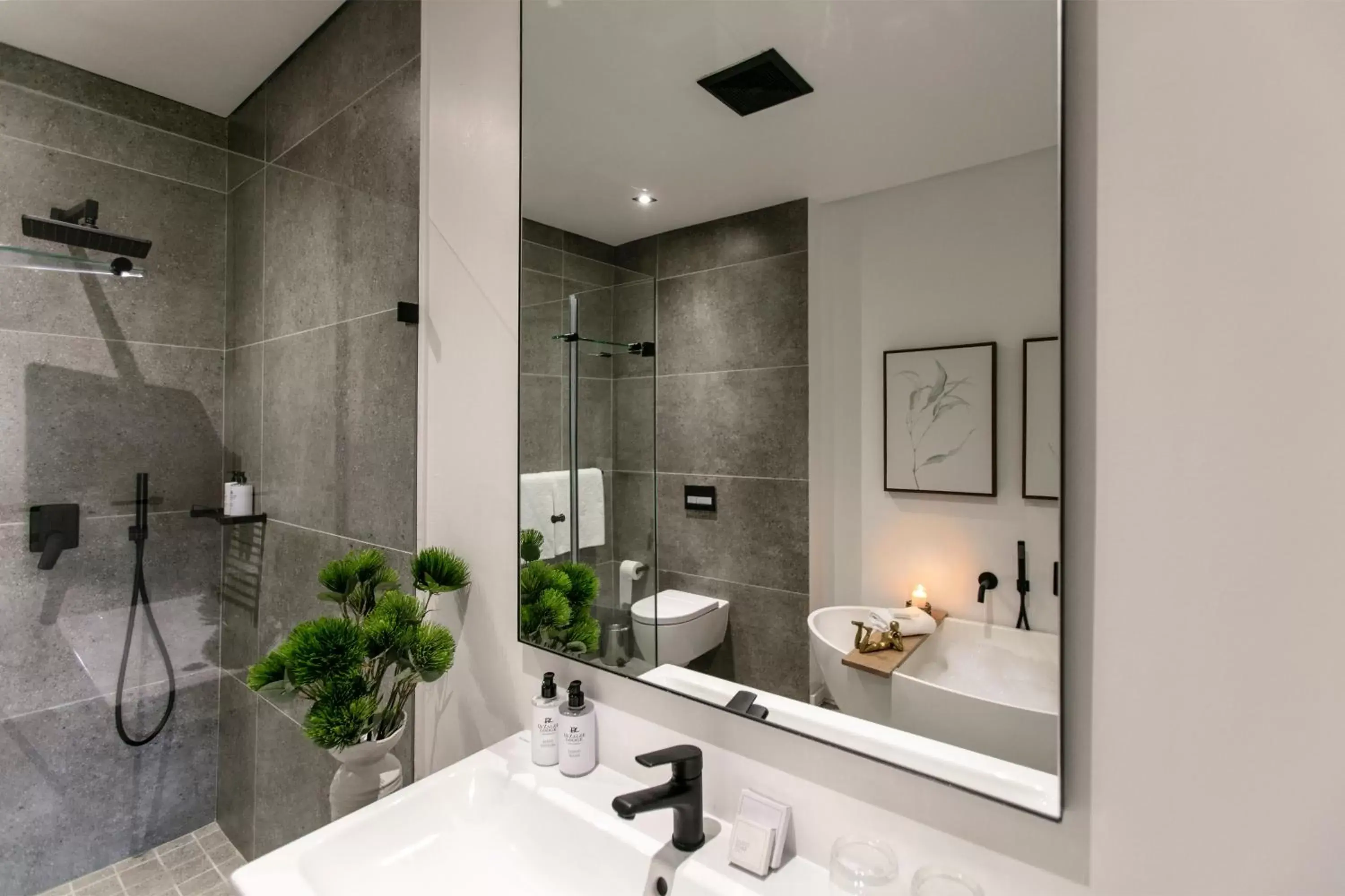 Bathroom in De Zalze Lodge & Residences