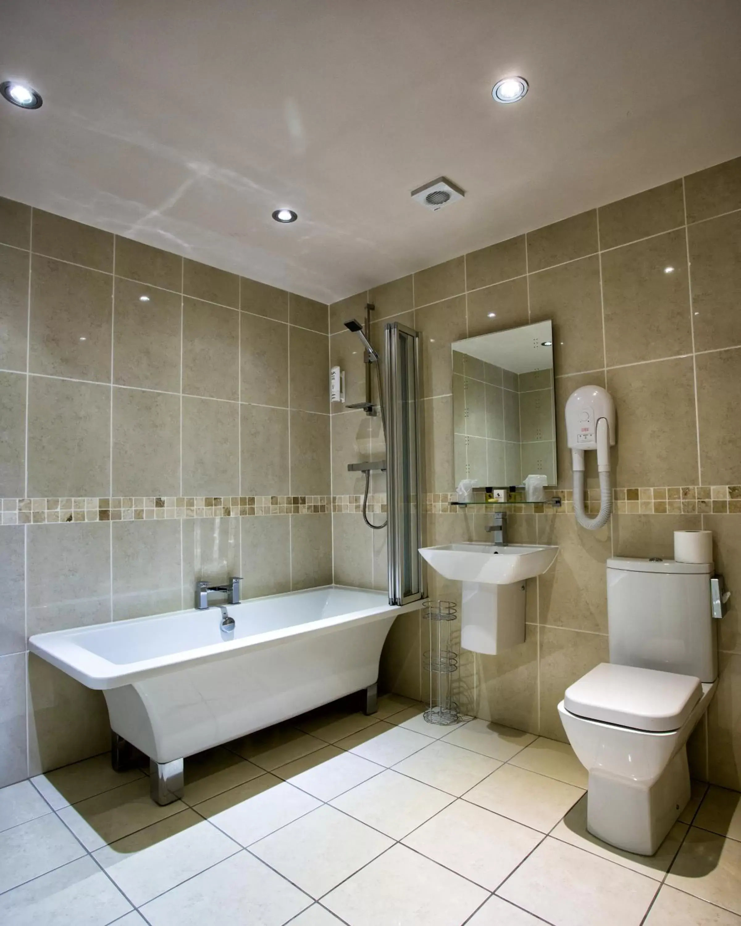 Bathroom in Waterton Park Hotel