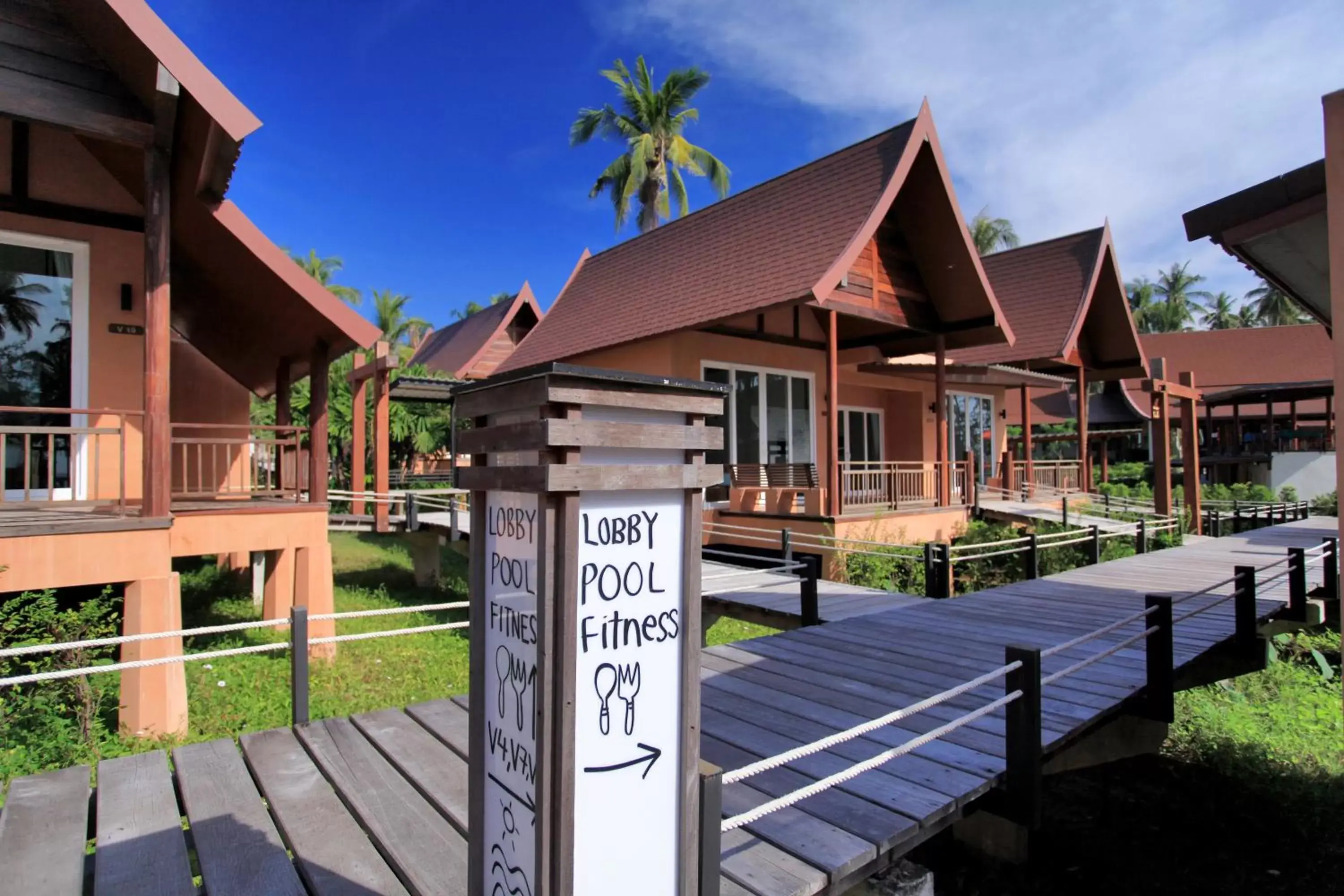 Property building in Koh Kood Paradise Beach Property building in Koh Kood Paradise Beach