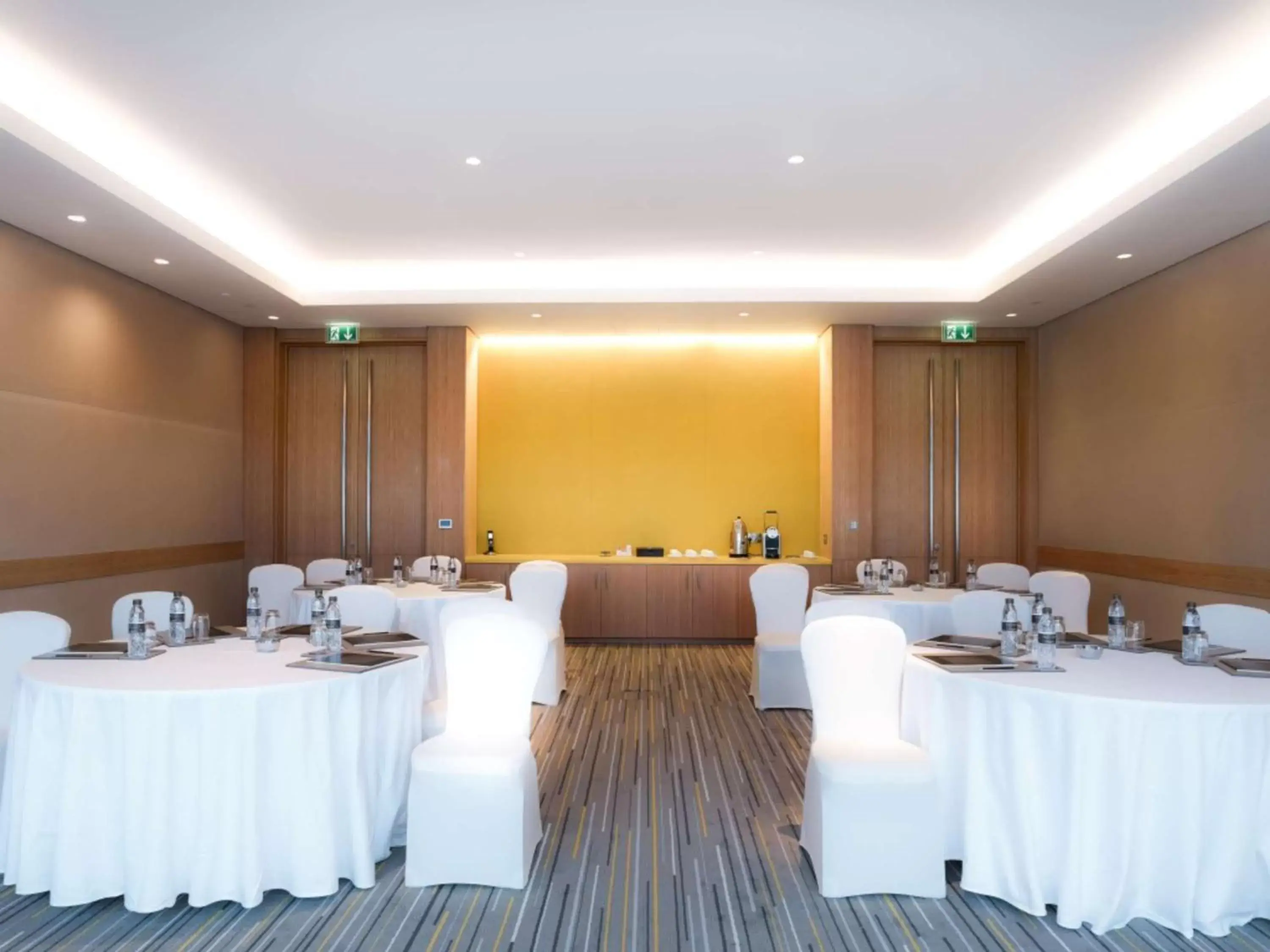 Meeting/conference room in Sofitel Dubai Downtown