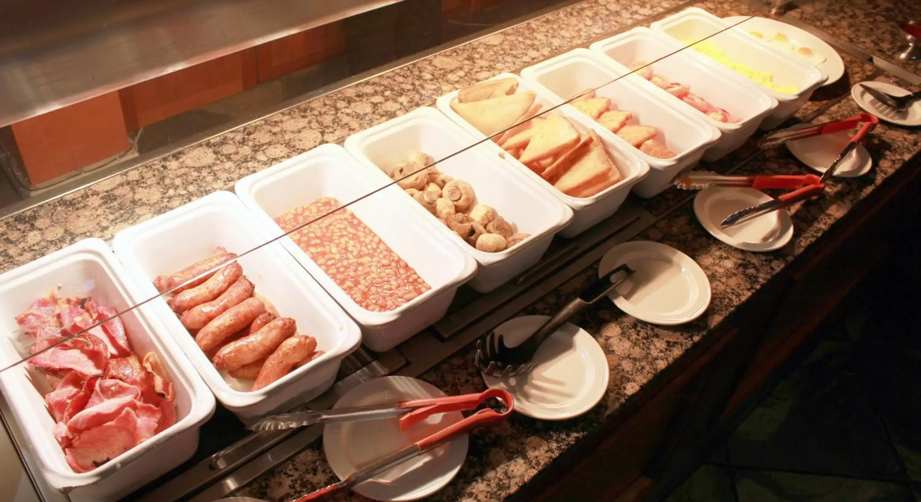 Buffet breakfast, Food in Gomersal Park Hotel & Dream Spa