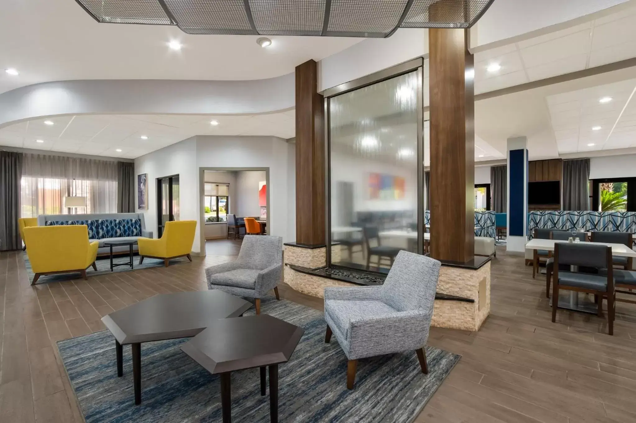 Property building, Lobby/Reception in Holiday Inn Express & Suites Lexington, an IHG Hotel