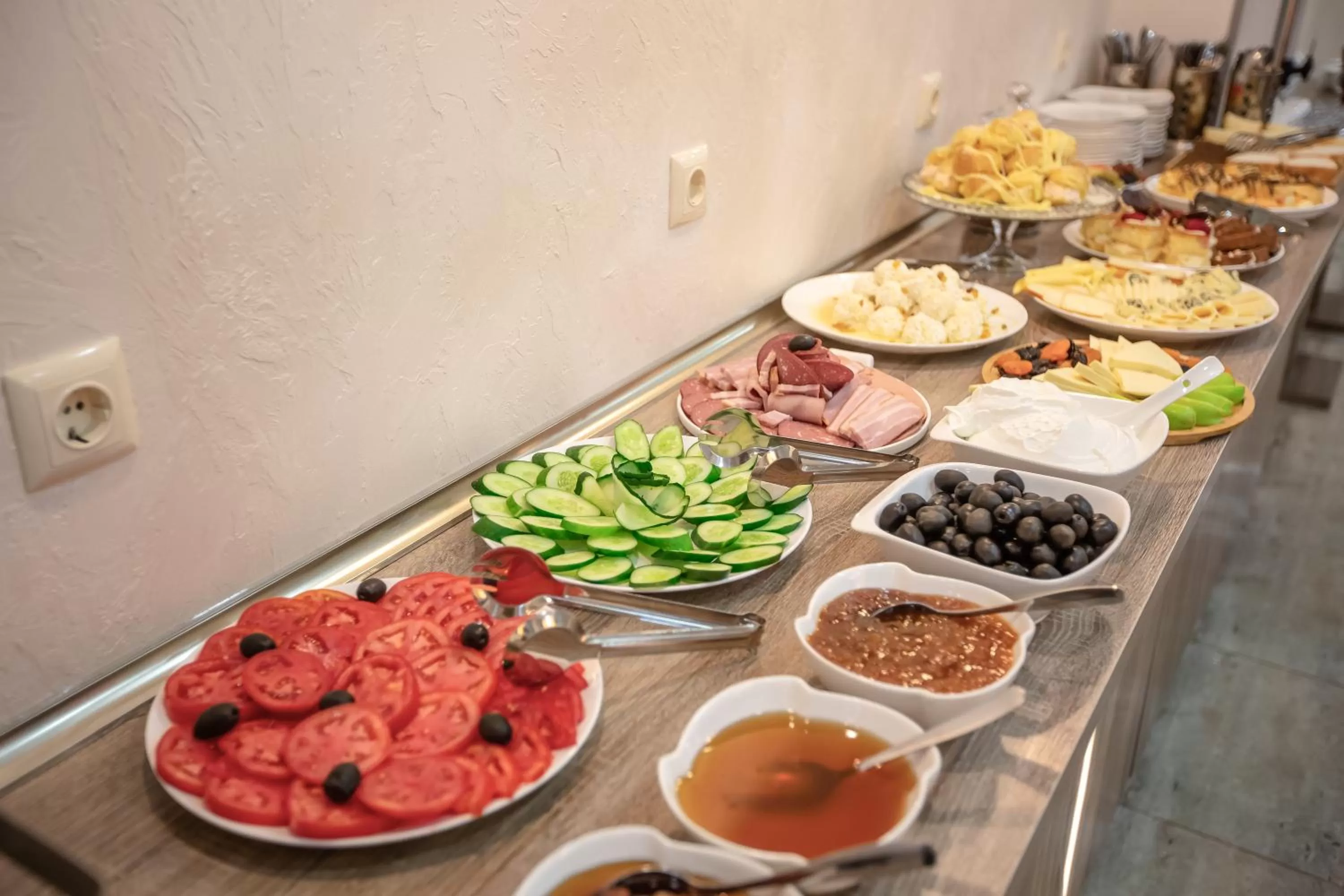 Food in Suntower Hotel