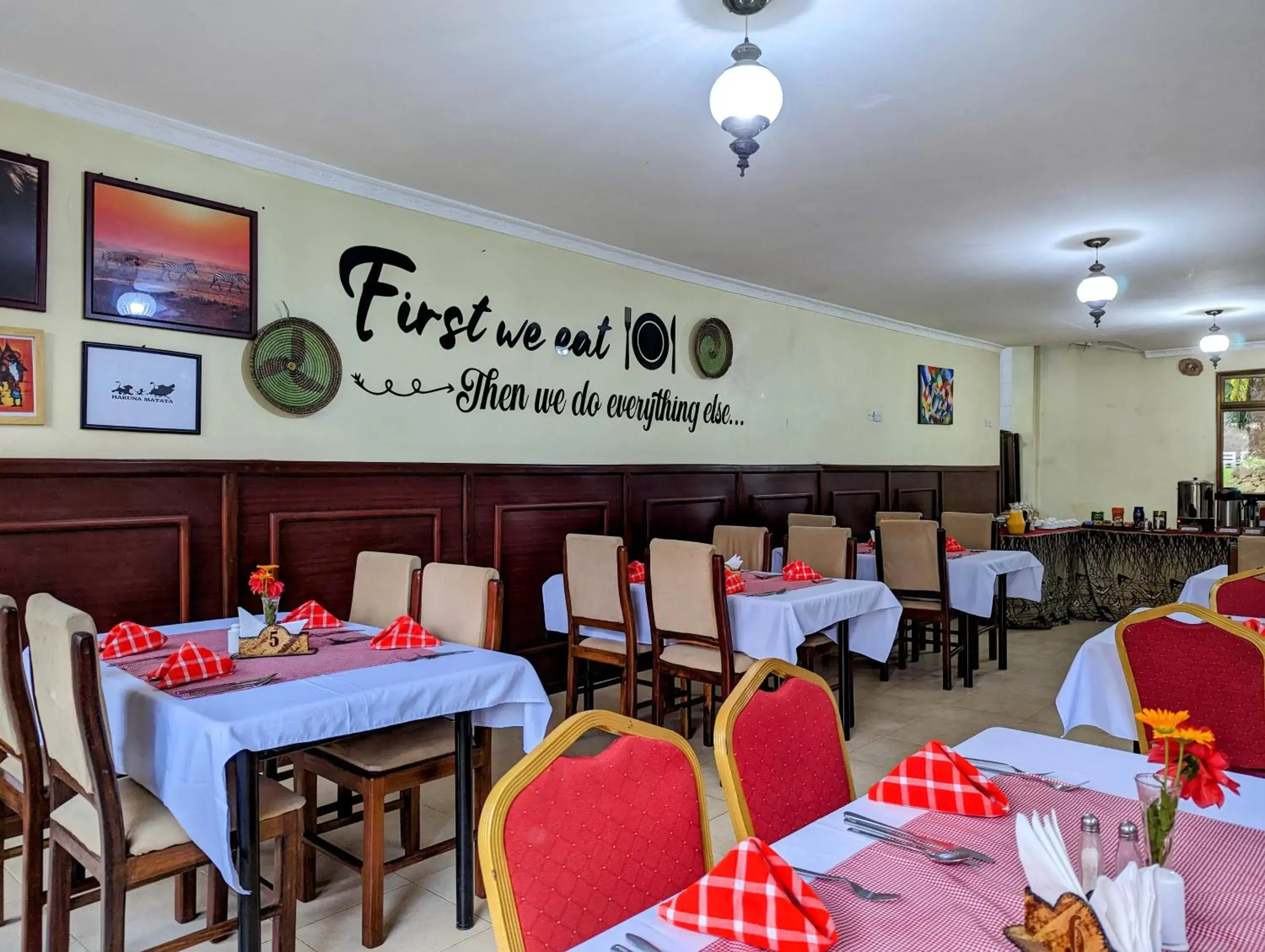 Restaurant/Places to Eat in Mvuli Hotels Arusha