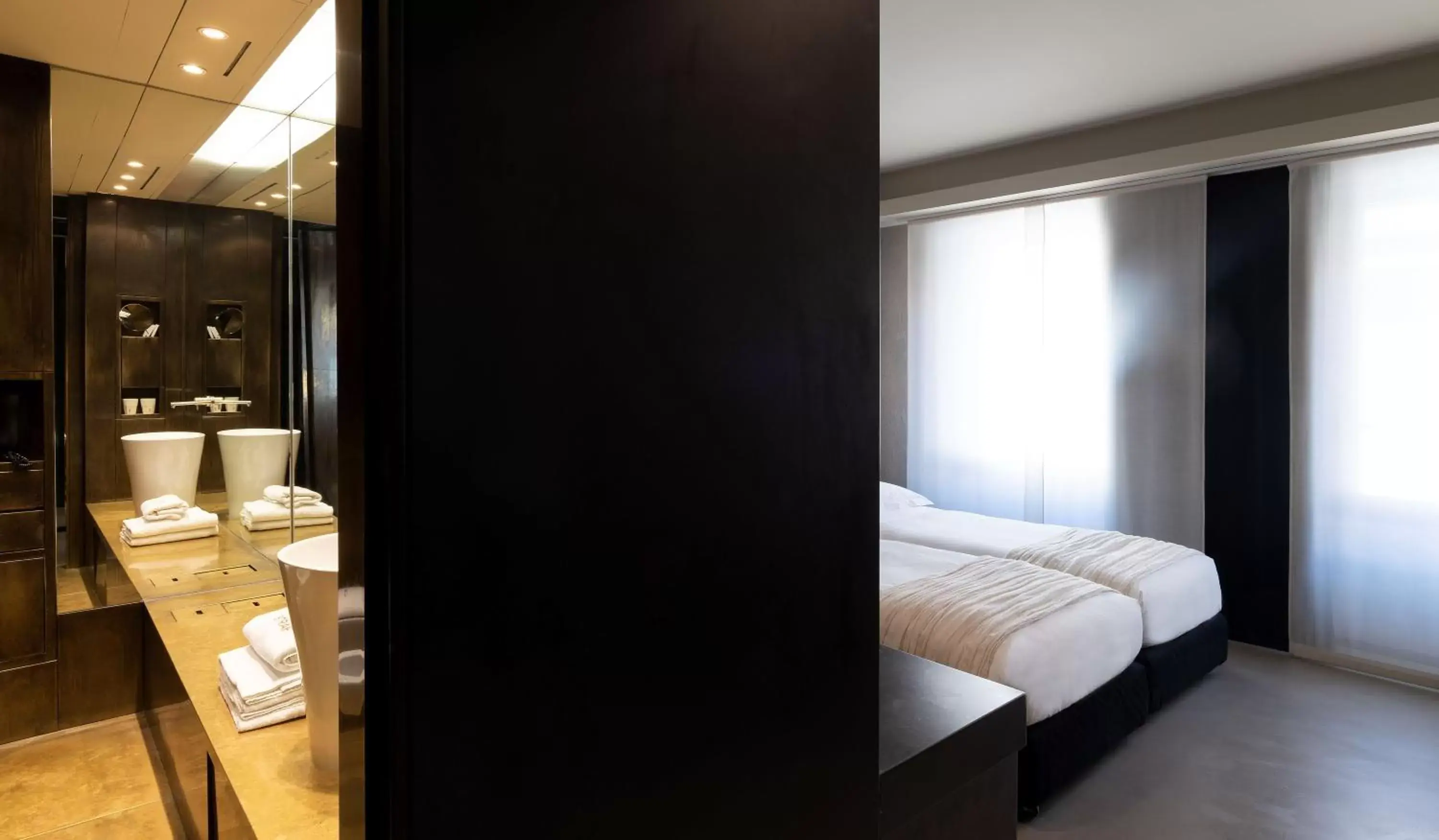 Superior Twin Room in STRAF, Milan, a Member of Design Hotels