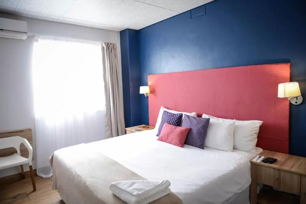 Double or Twin Room - single occupancy in Hokahanya Inn & Conference Centre Double or Twin Room - single occupancy in Hokahanya Inn & Conference Centre
