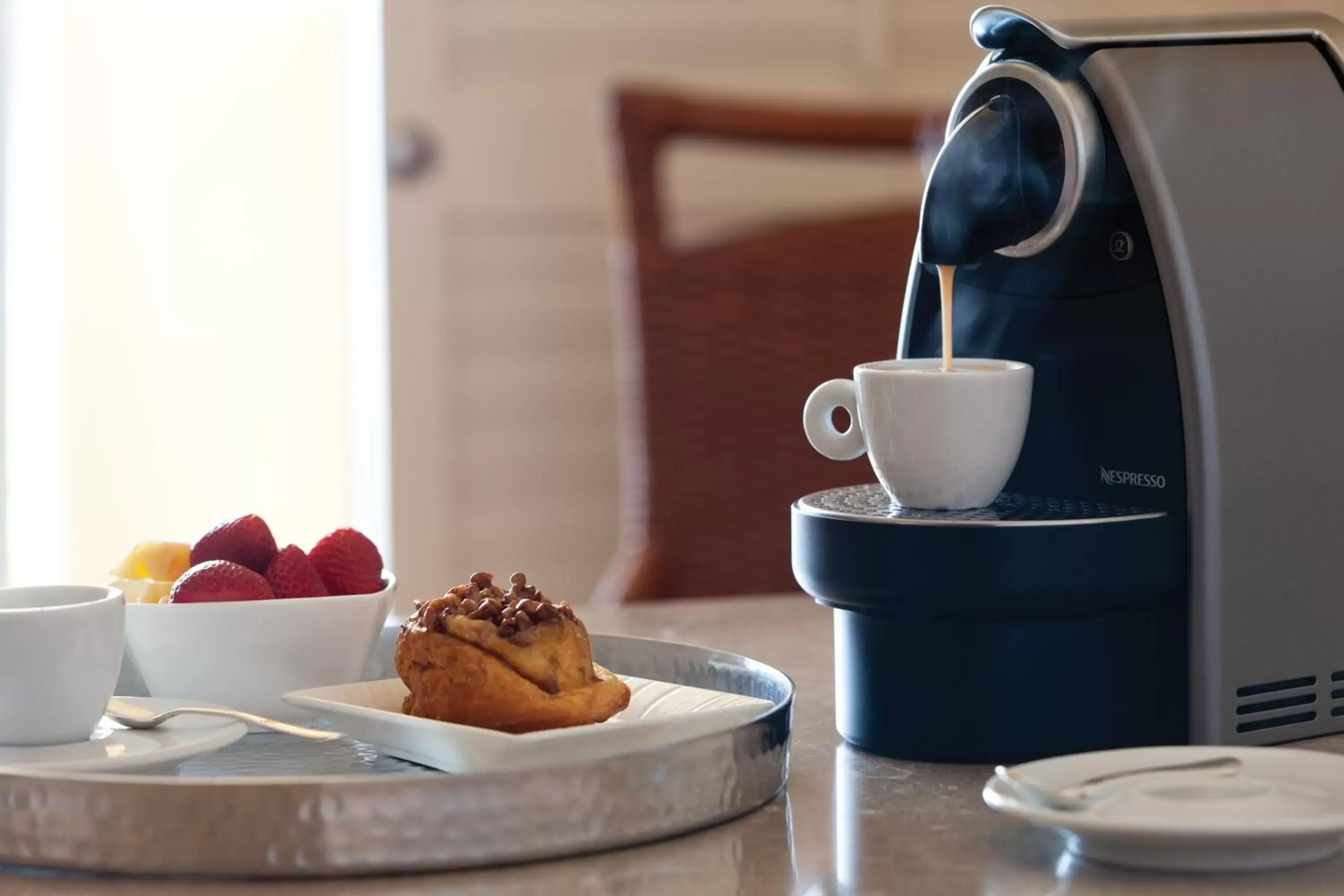 Coffee/tea facilities in Four Seasons Resort Maui at Wailea