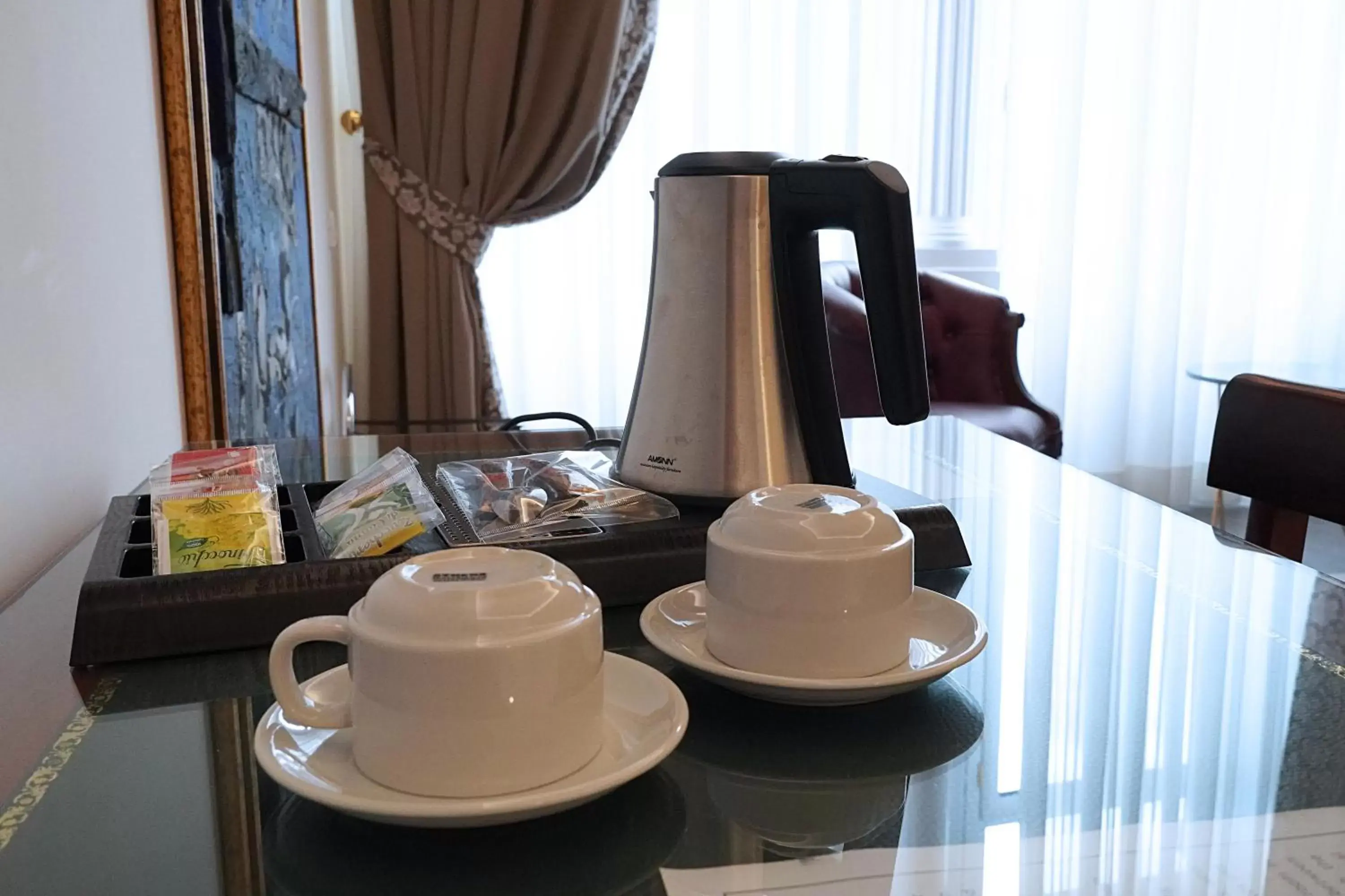 Bedroom, Coffee/Tea Facilities in Hotel Art Resort Galleria Umberto