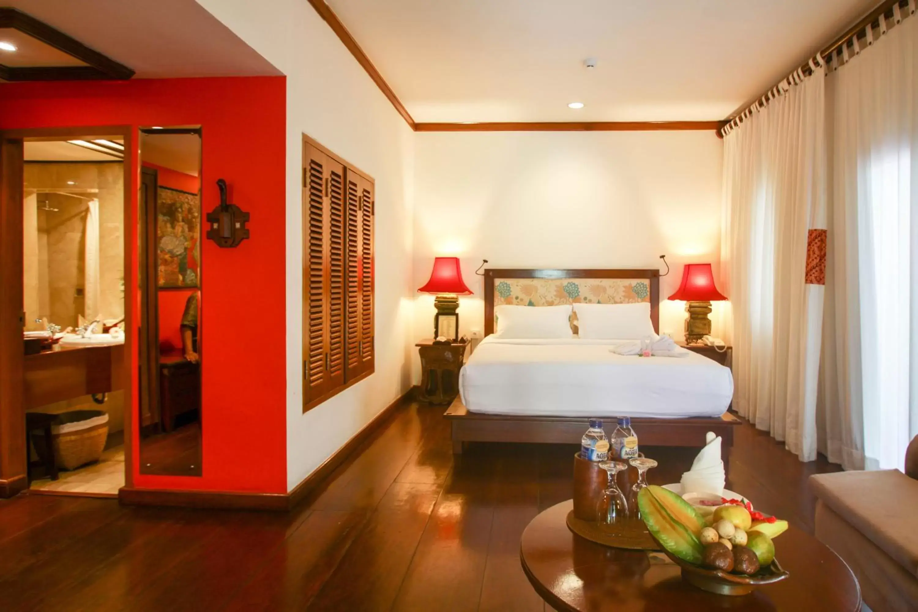 Bed in Hotel Tugu Malang - CHSE Certified