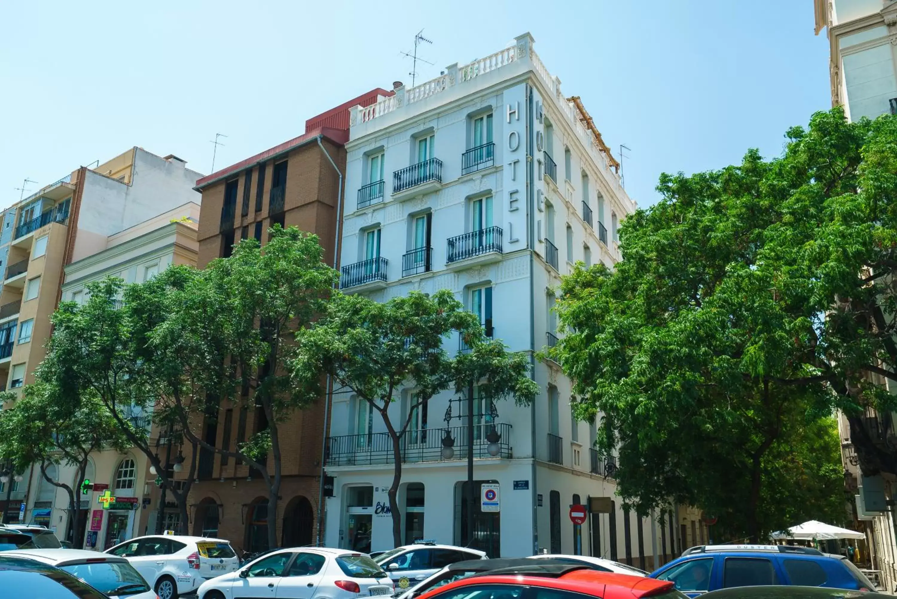 Facade/entrance, Property Building in Blanq Carmen Hotel