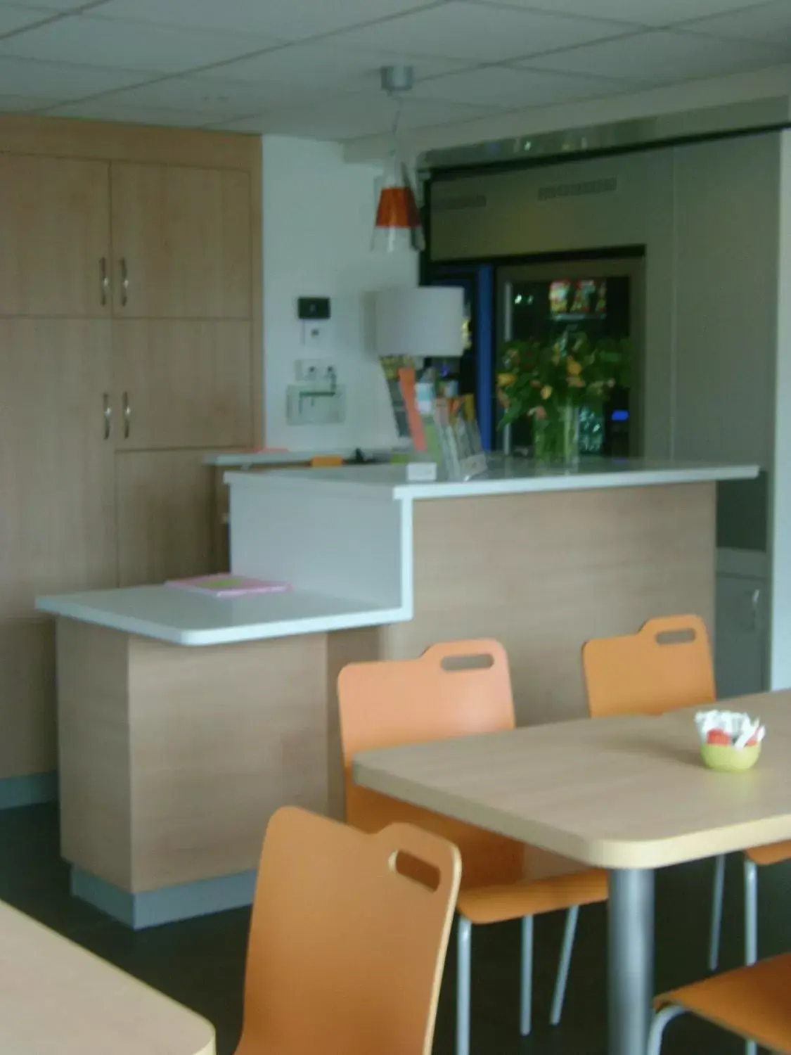 Restaurant/places to eat in ibis budget Pontivy