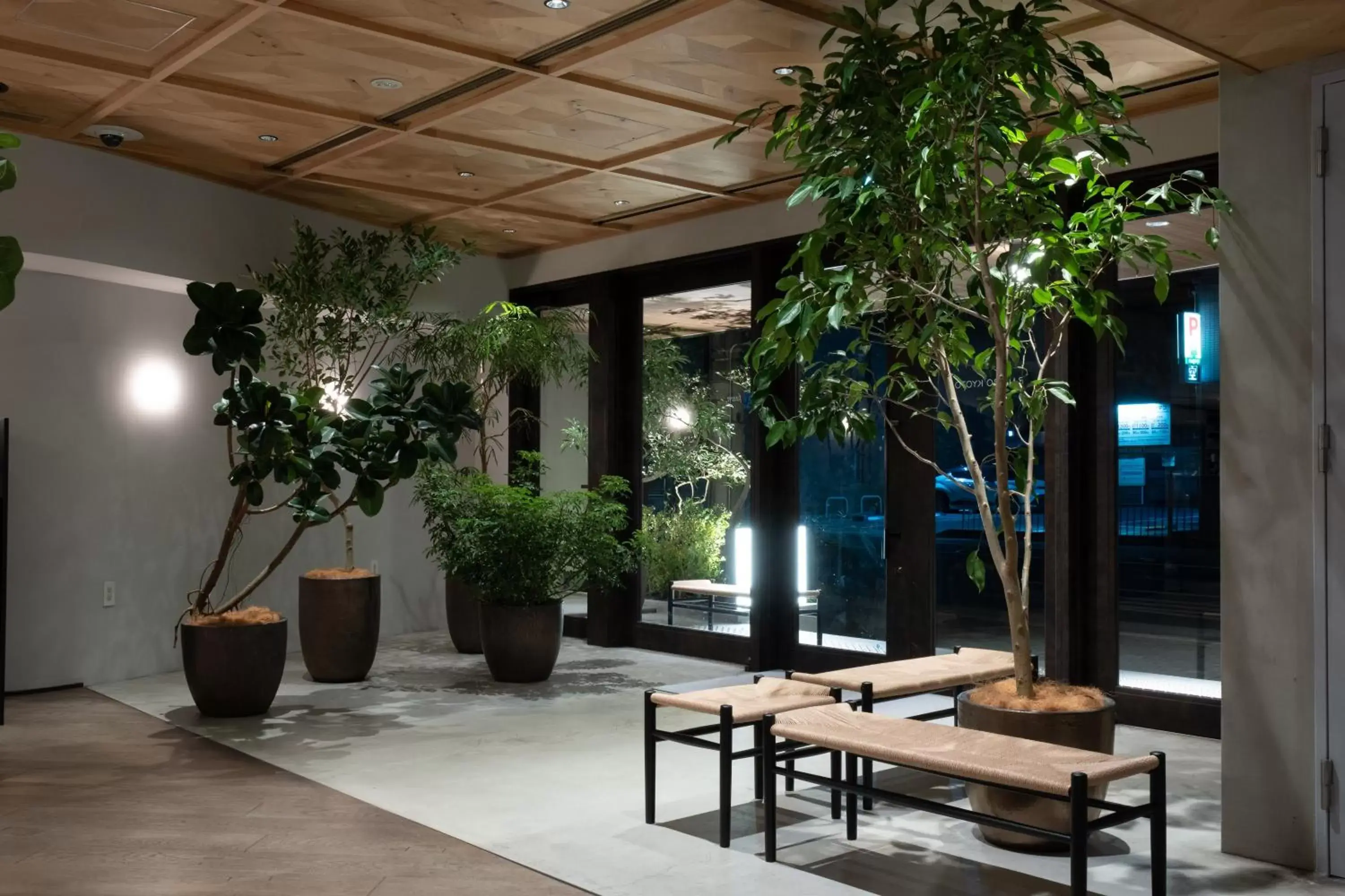 Lobby or reception in RAKURO Kyoto by THE SHARE HOTELS