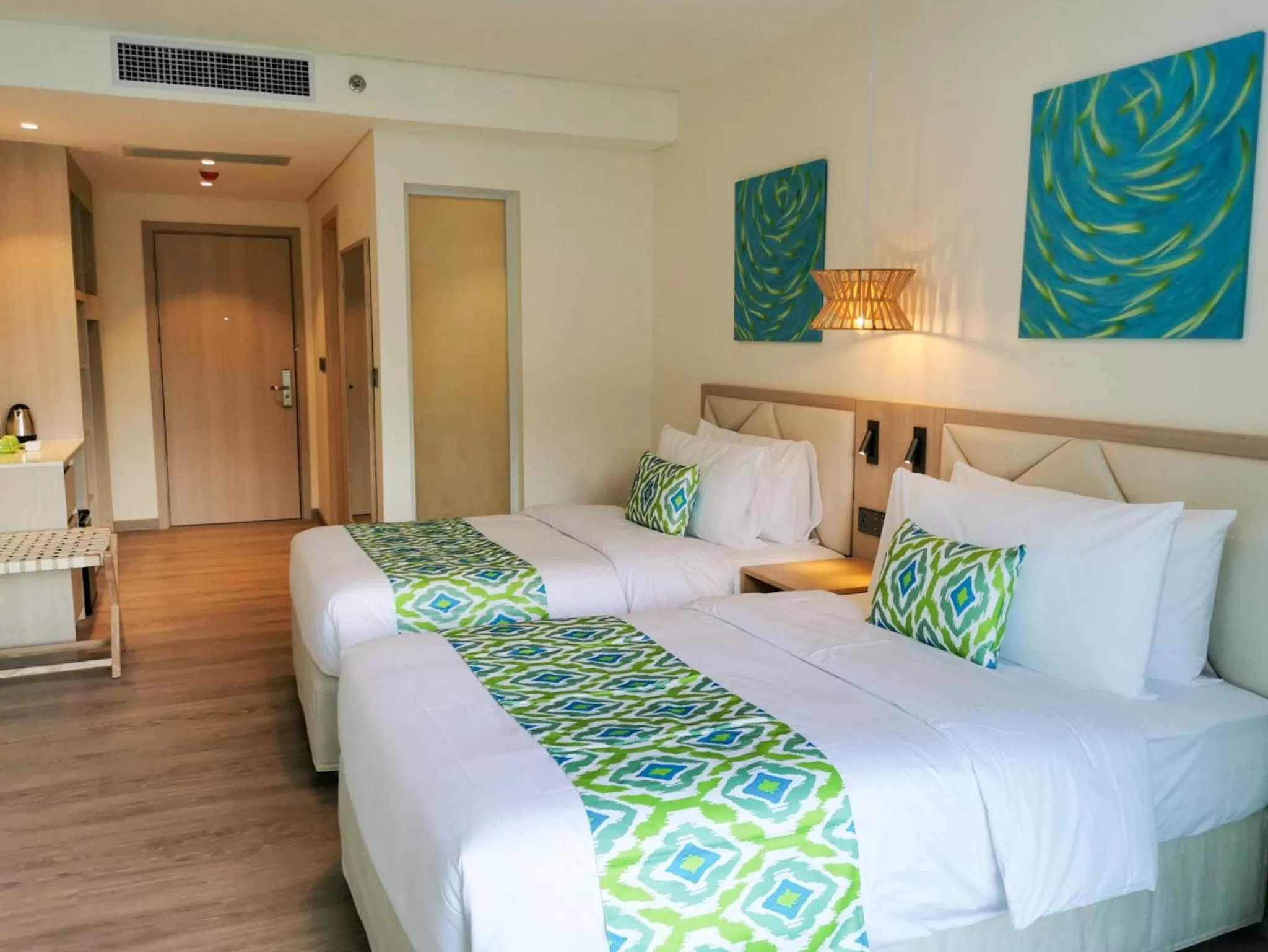 Bed in Lime Resort El Nido