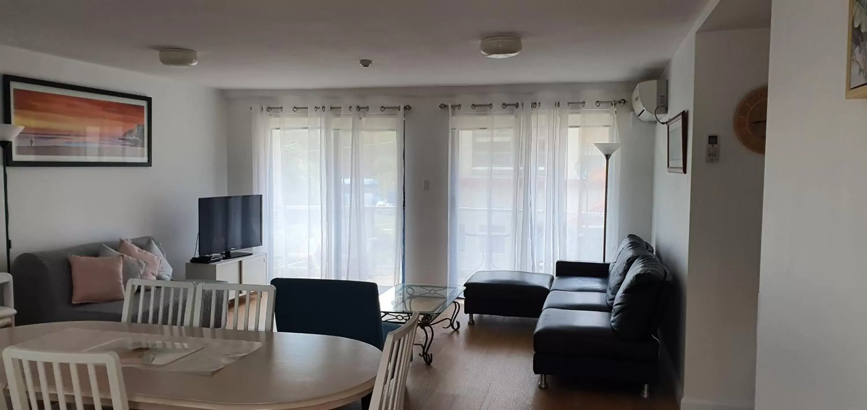 Living room, Dining Area in Nelson Bay Breeze