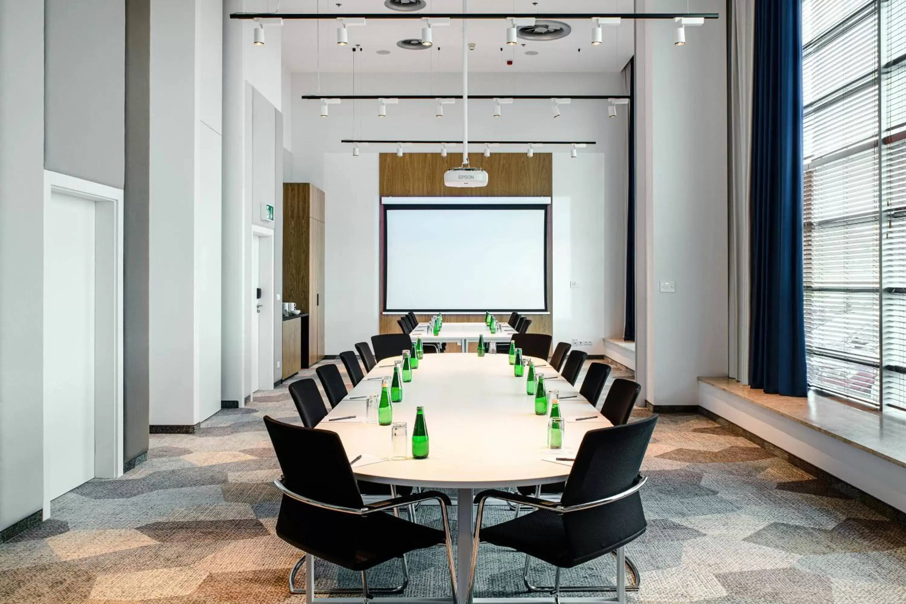 Meeting/conference room in Courtyard by Marriott Warsaw Airport