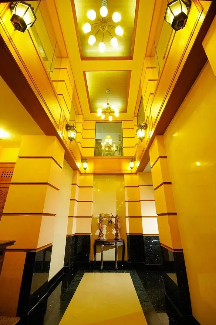 Lobby/Reception in Khaosan Palace Hotel - SHA Extra Plus