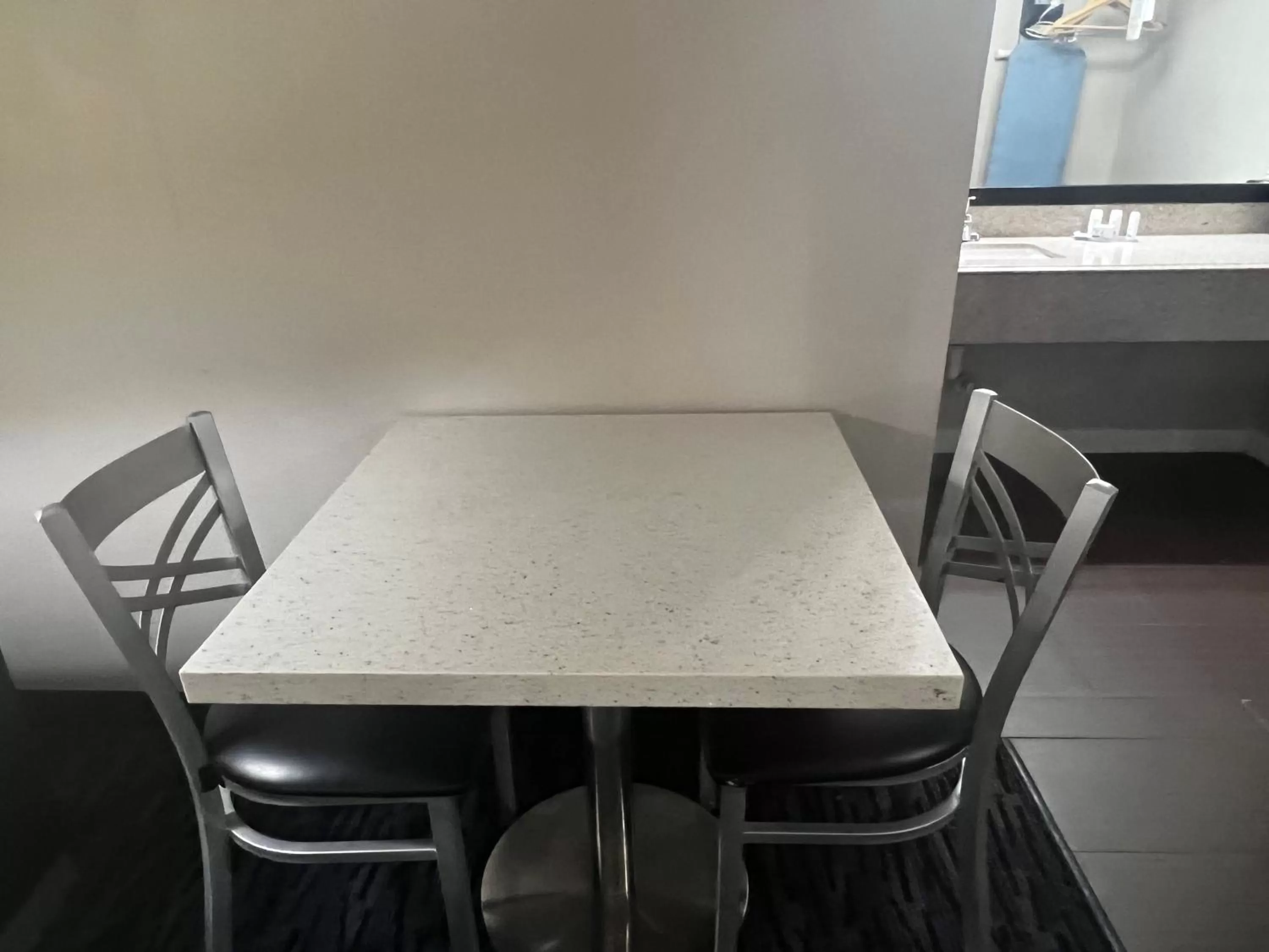 Kitchen or kitchenette in Baymont by Wyndham Port Arthur - Groves Area