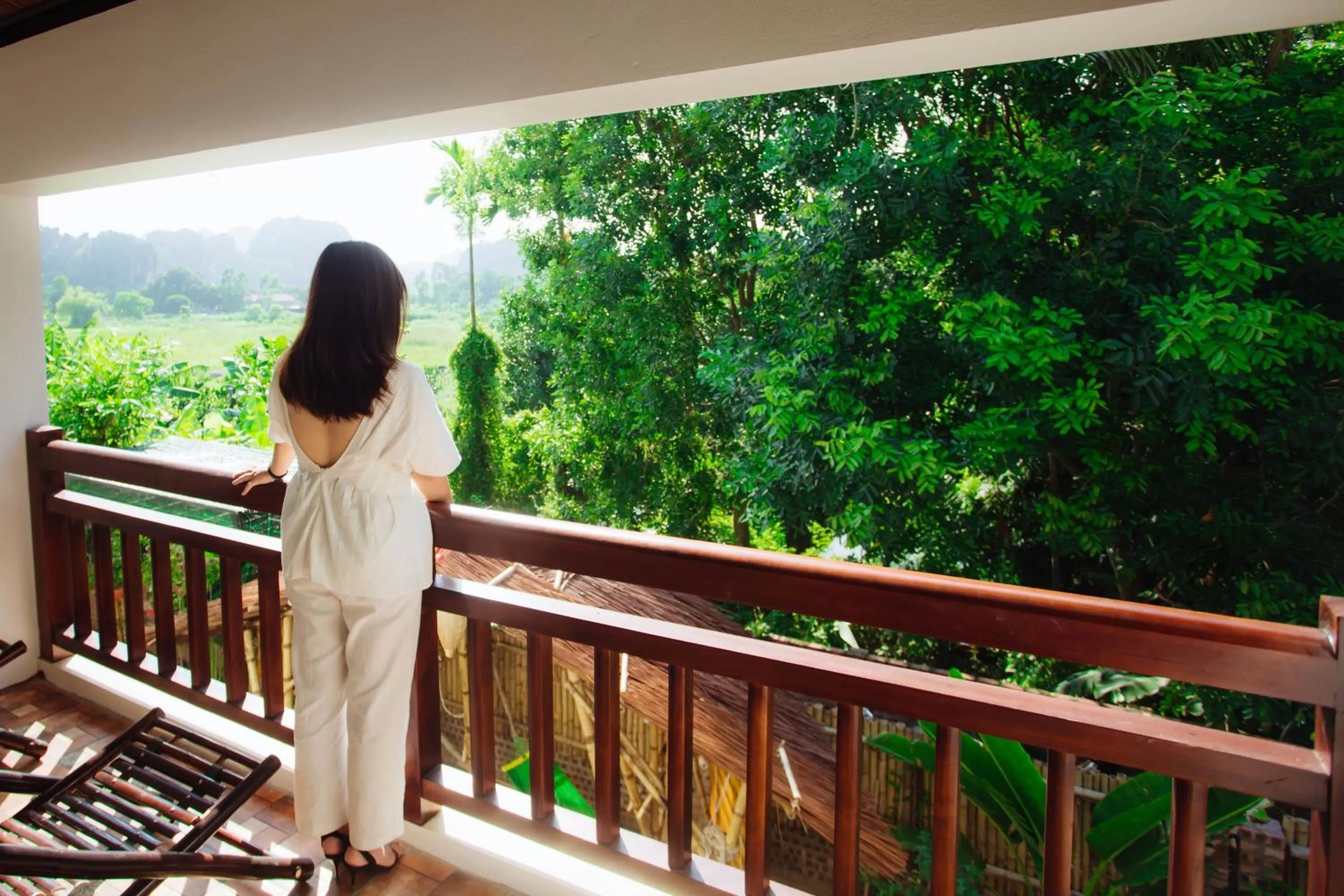 People in Nan House - Tam Coc