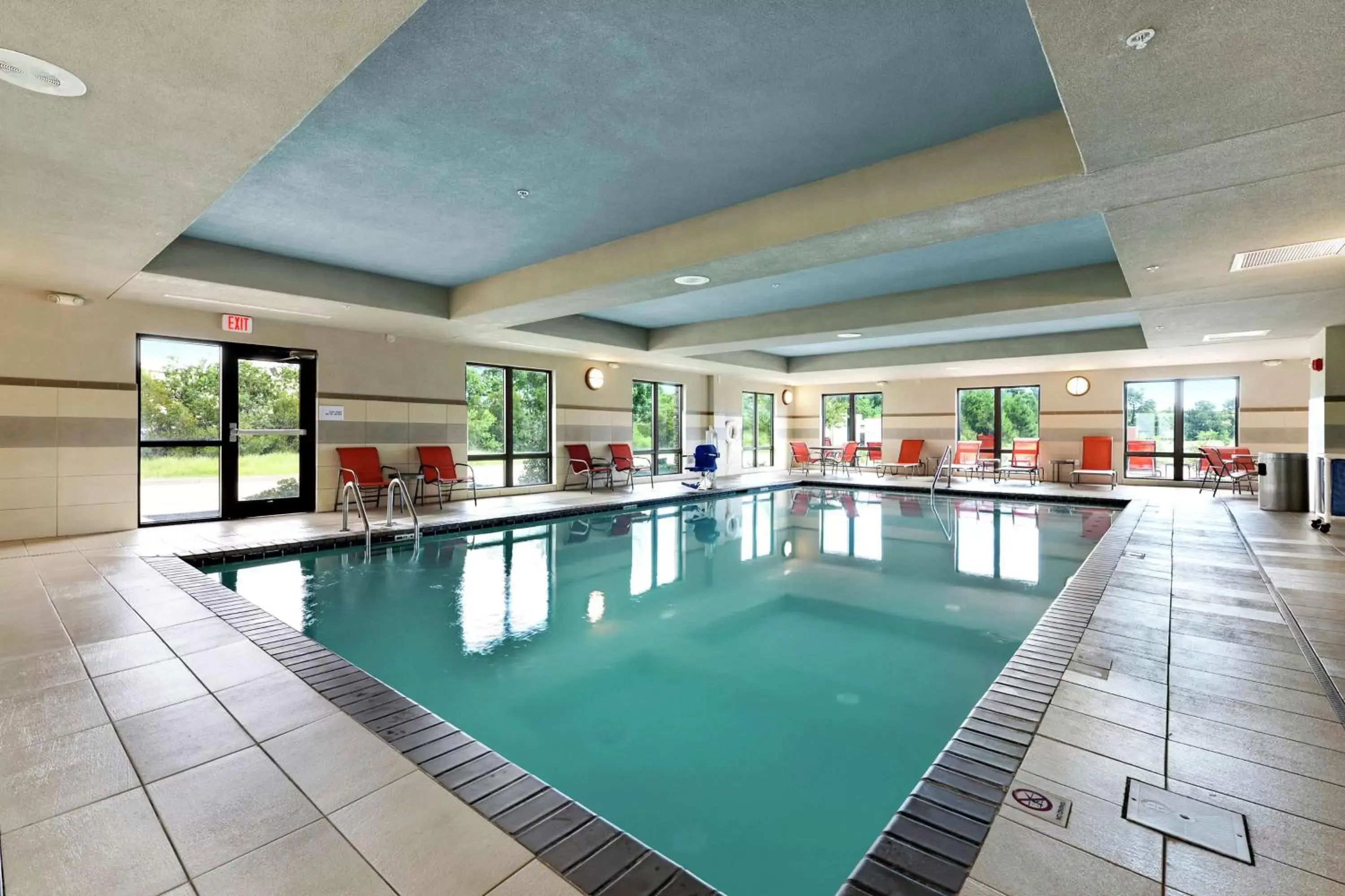 Pool view, Swimming Pool in Hampton Inn & Suites Gulfport