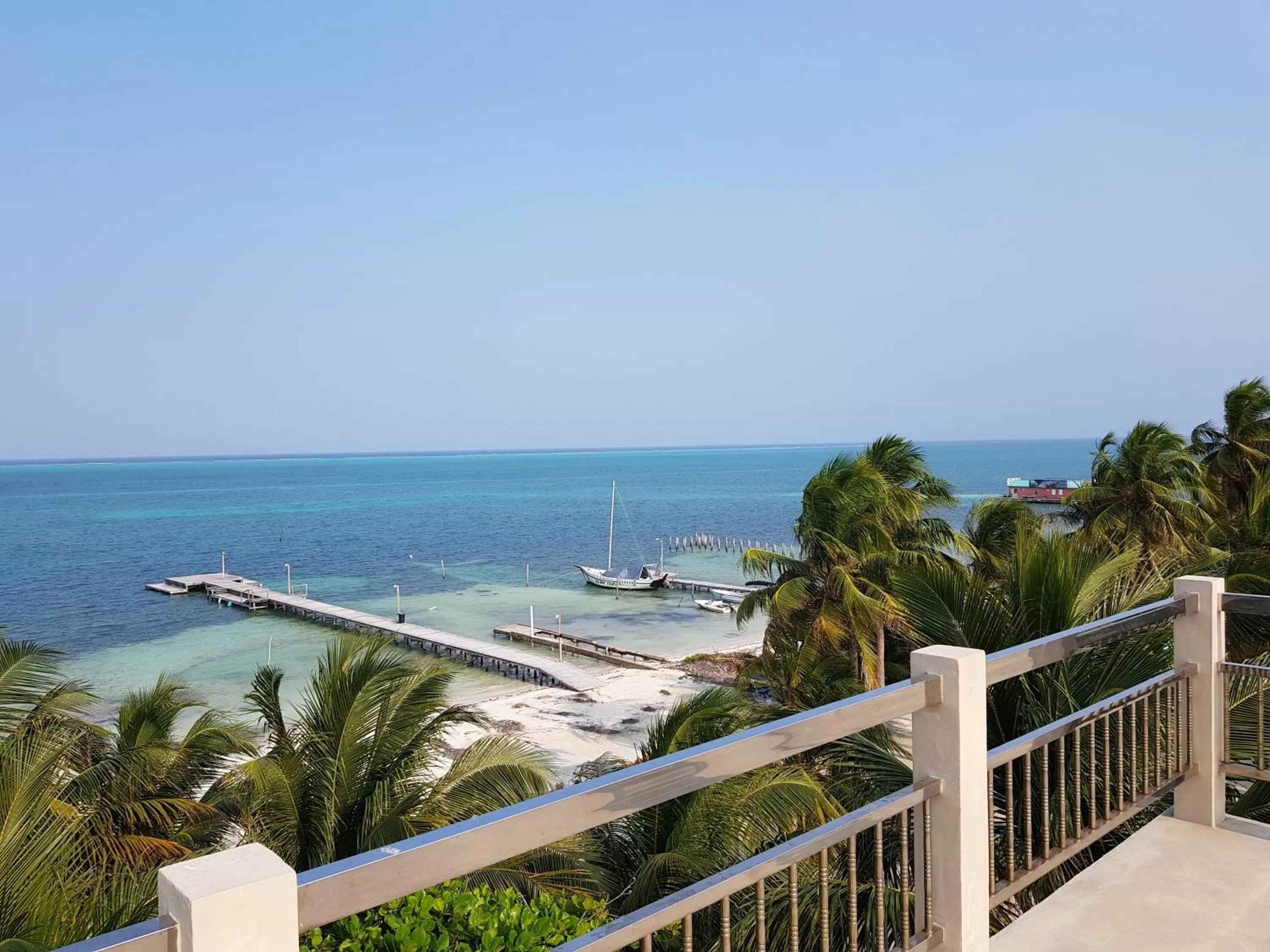 Balcony/Terrace in Caye Caulker Beach Hotel