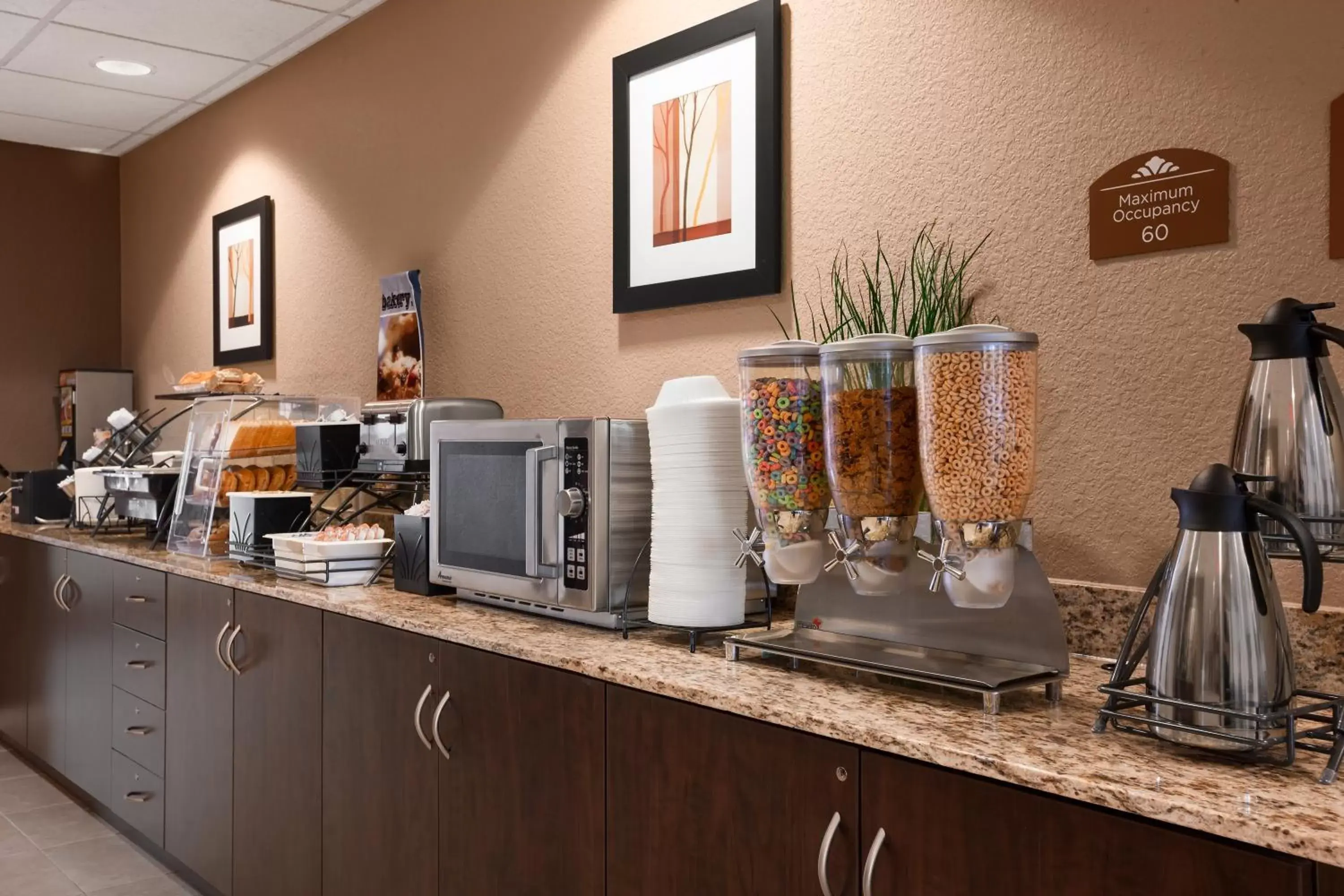 Restaurant/places to eat in Microtel Inn & Suites Cotulla