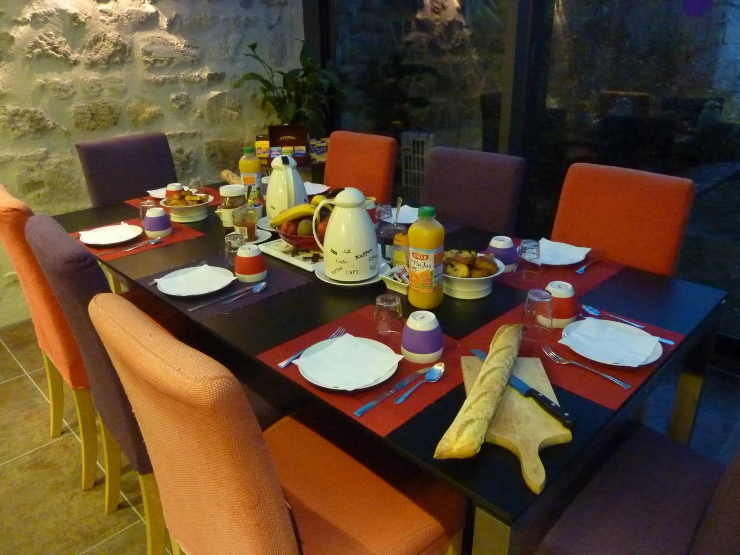 Food and drinks, Restaurant/Places to Eat in Bordeaux Cosy B&B