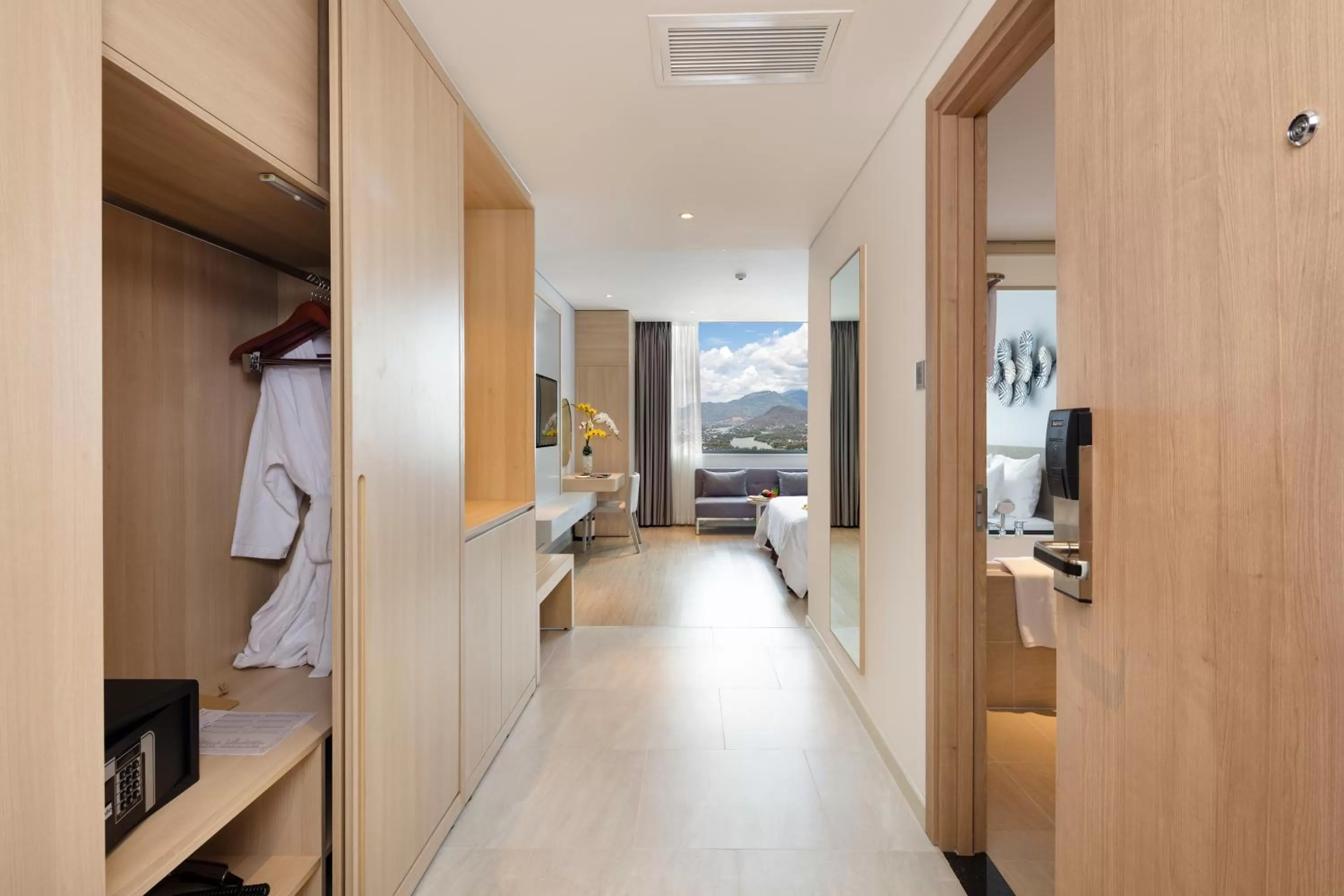 Photo of the whole room in DQua Hotel