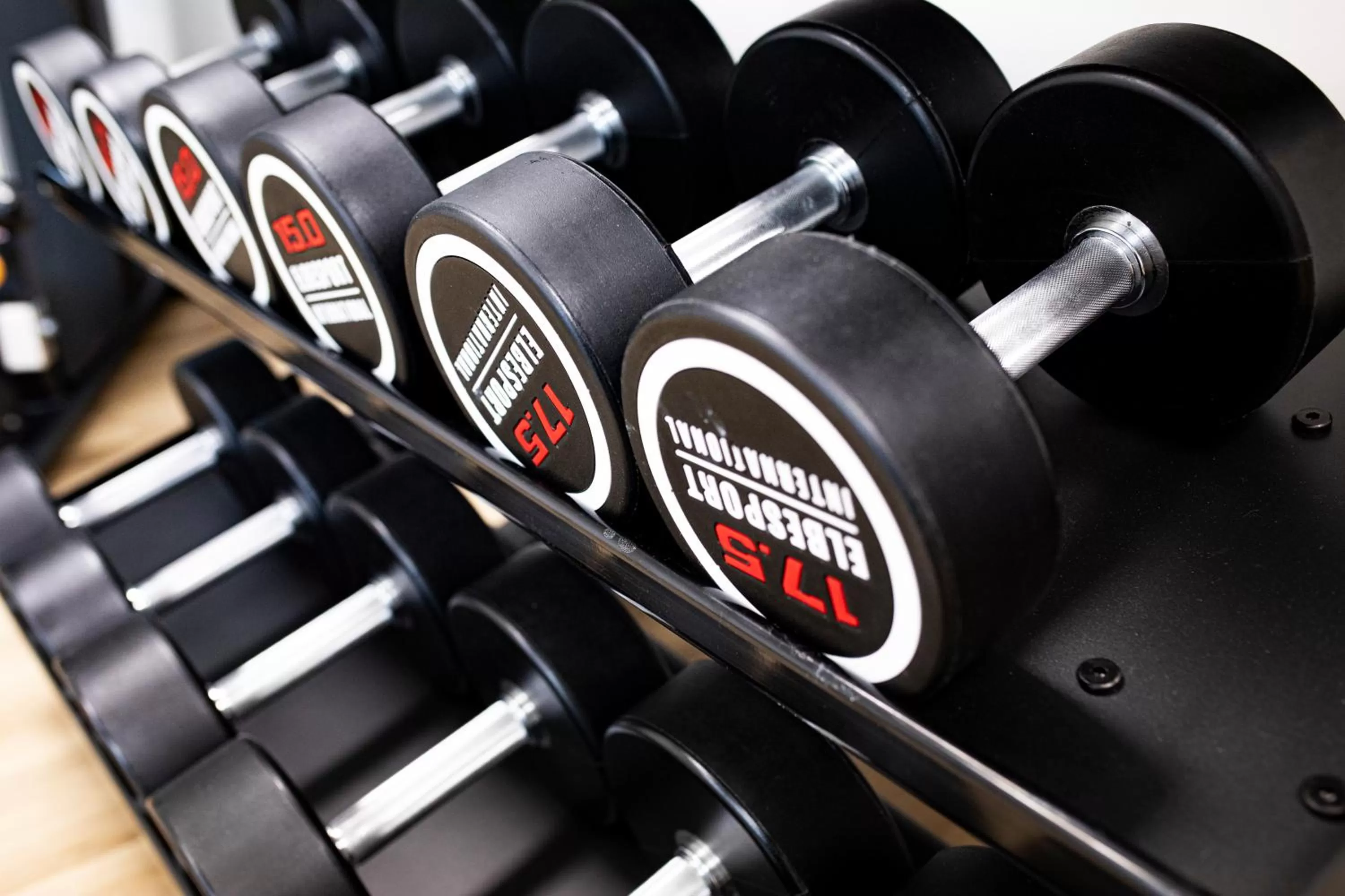 Fitness centre/facilities in LOGINN Hotel Berlin Airport