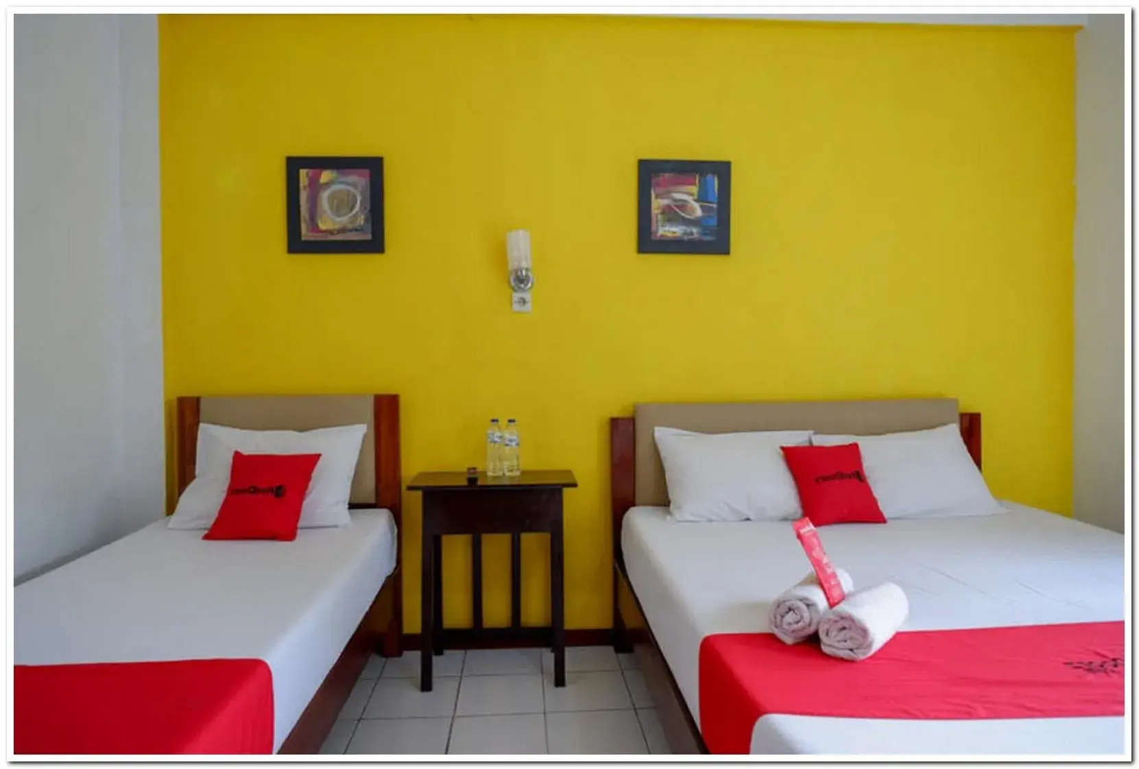 Bed in RedDoorz @ Prawirotaman Bed in RedDoorz @ Prawirotaman