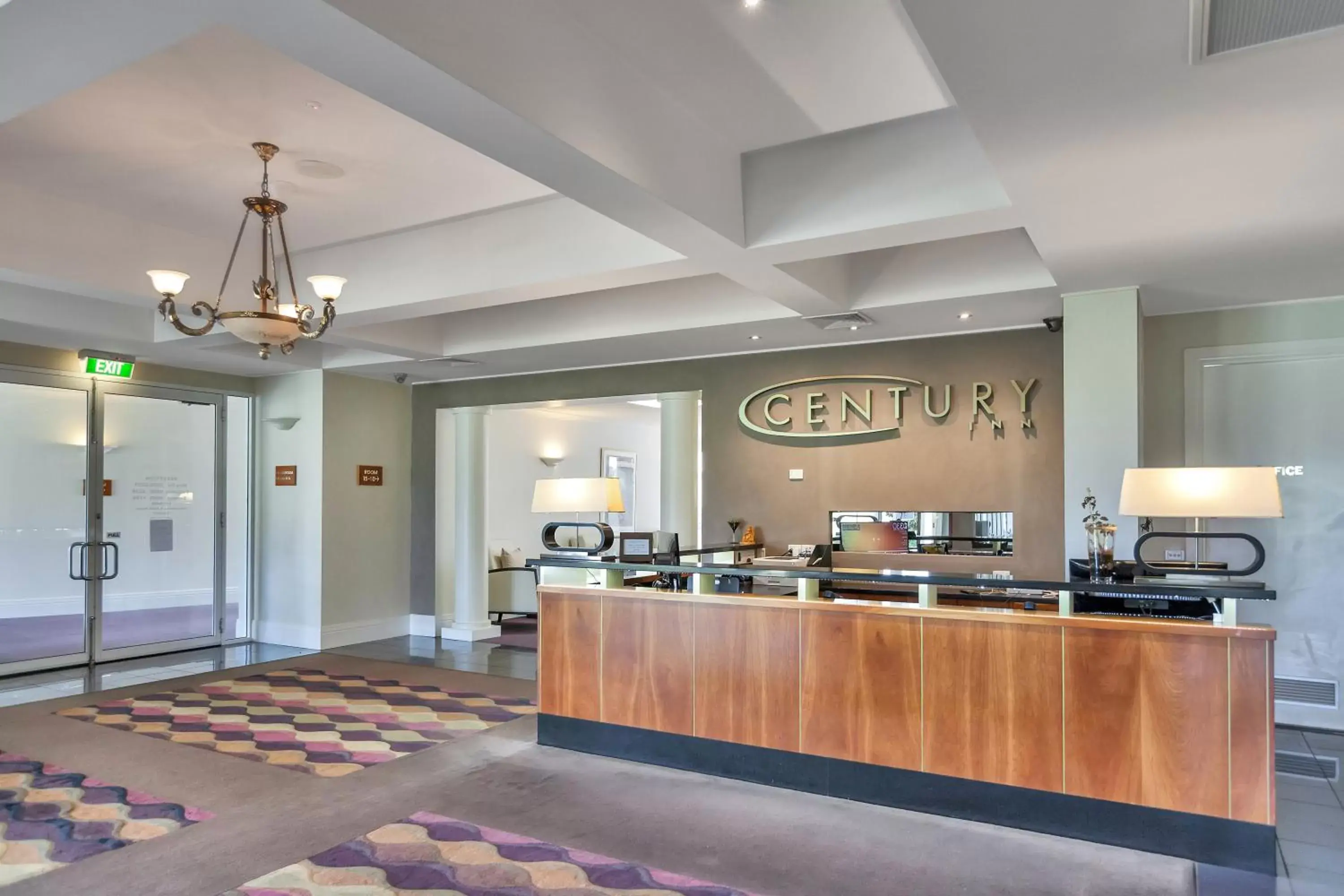 Lobby or reception in Century Inn