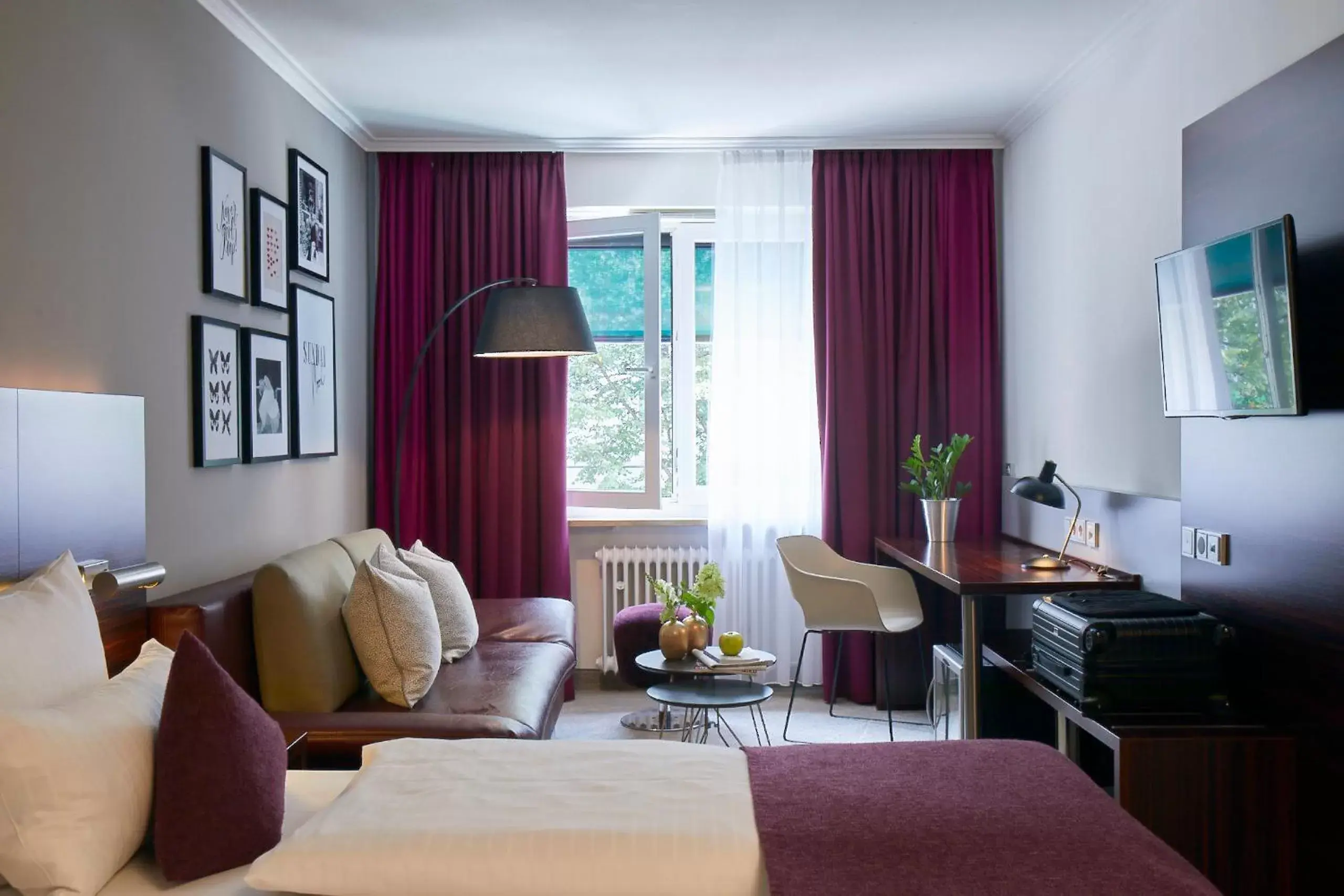 Deluxe Room in Hotel Metropol by Maier Privathotels