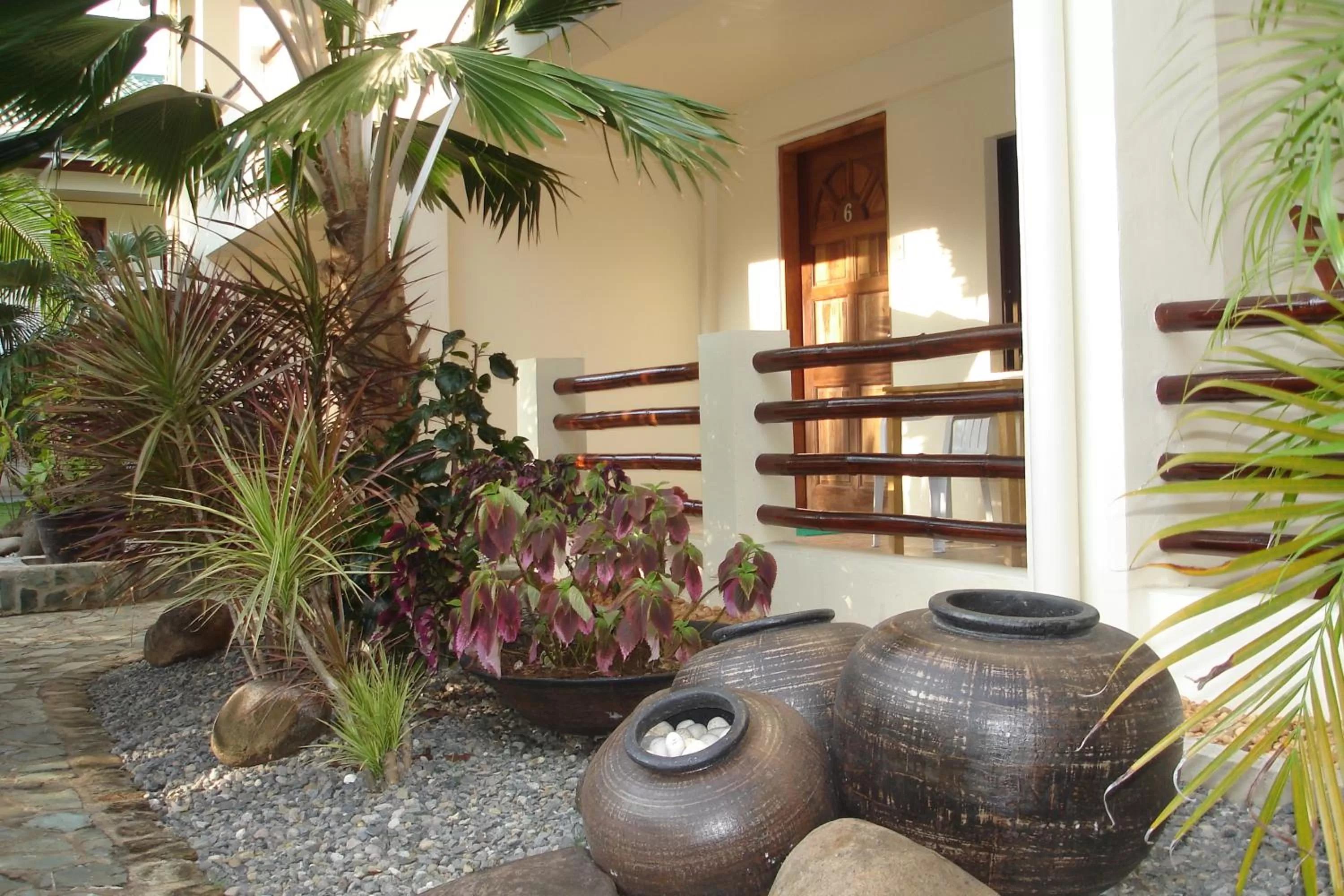 Decorative detail in Alona Swiss Resort